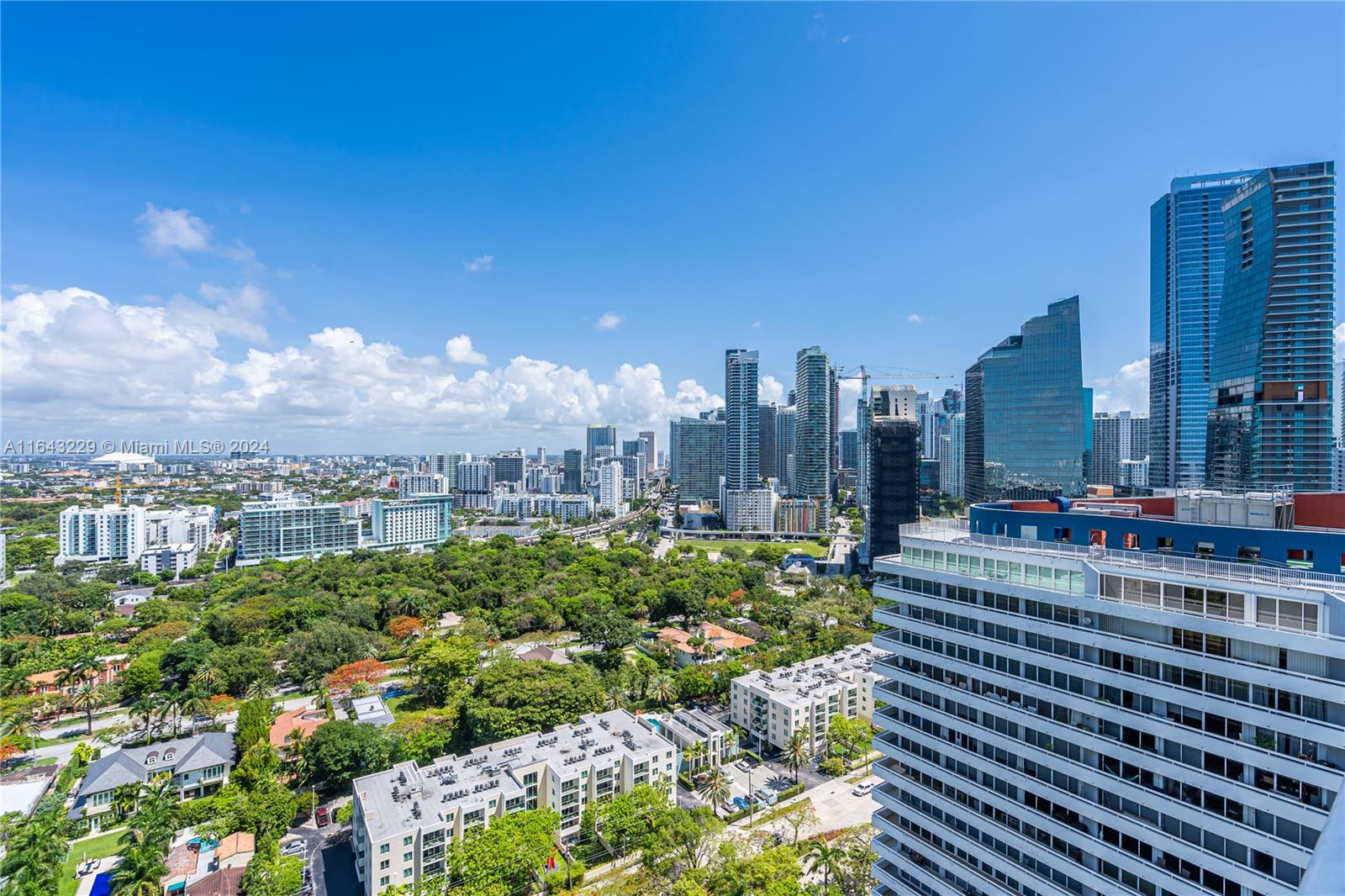 Photo 41 of 41 of 1643 Brickell Ave 1406 condo