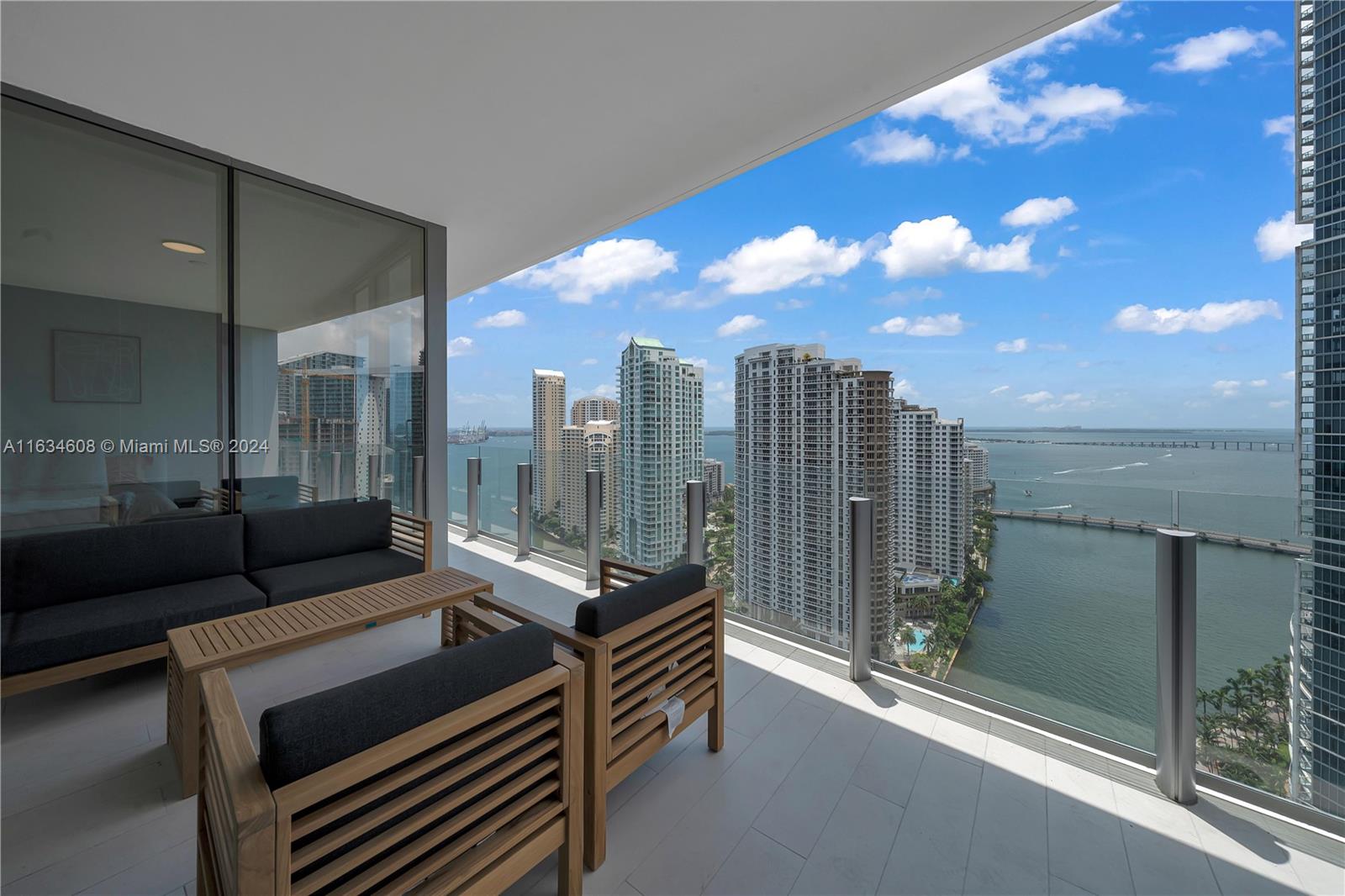 Photo 10 of 73 of 300 Biscayne Boulevard Way 2804 condo