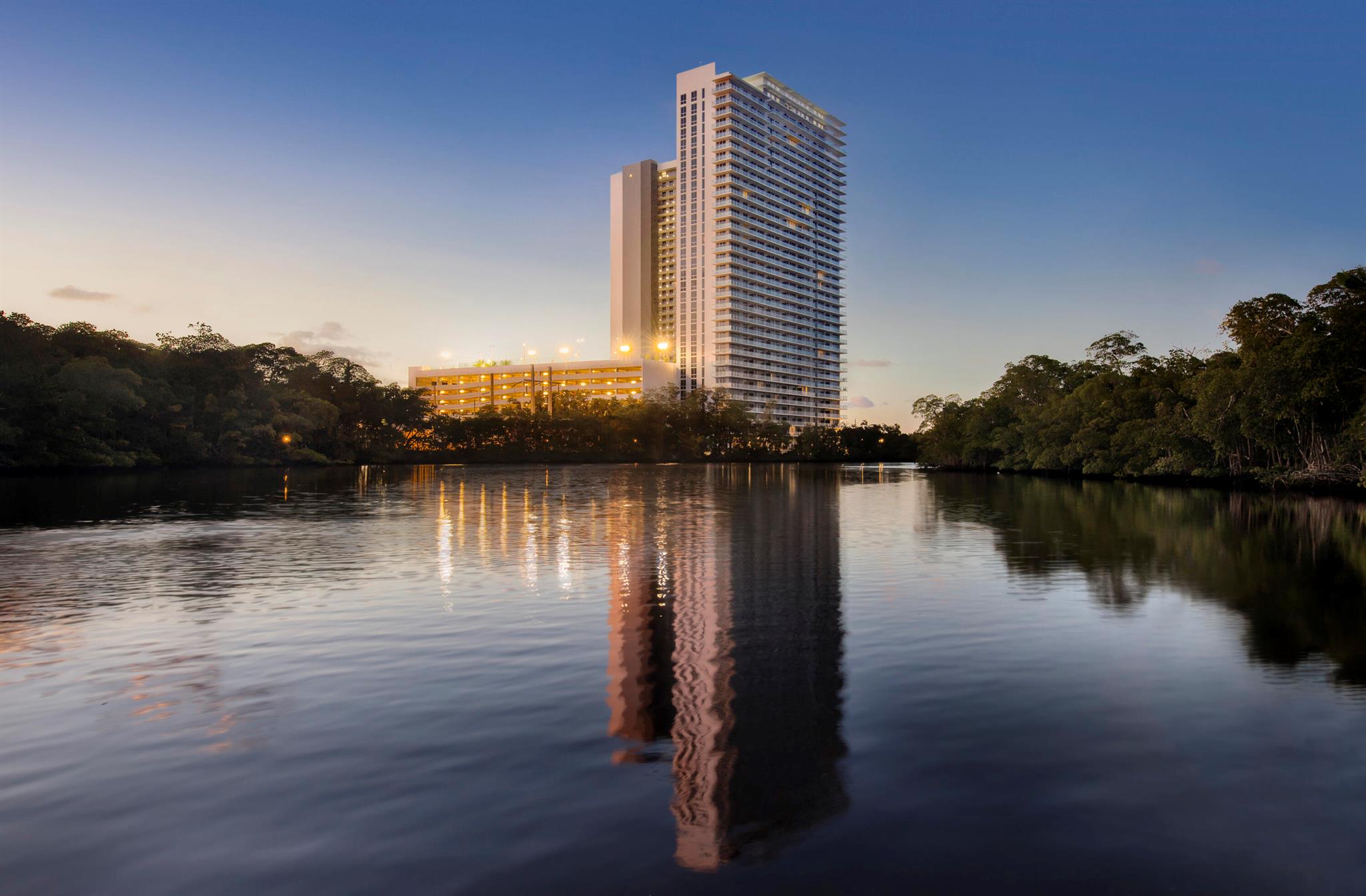 Photo 88 of 112 of 16385 Biscayne Boulevard 1821 condo