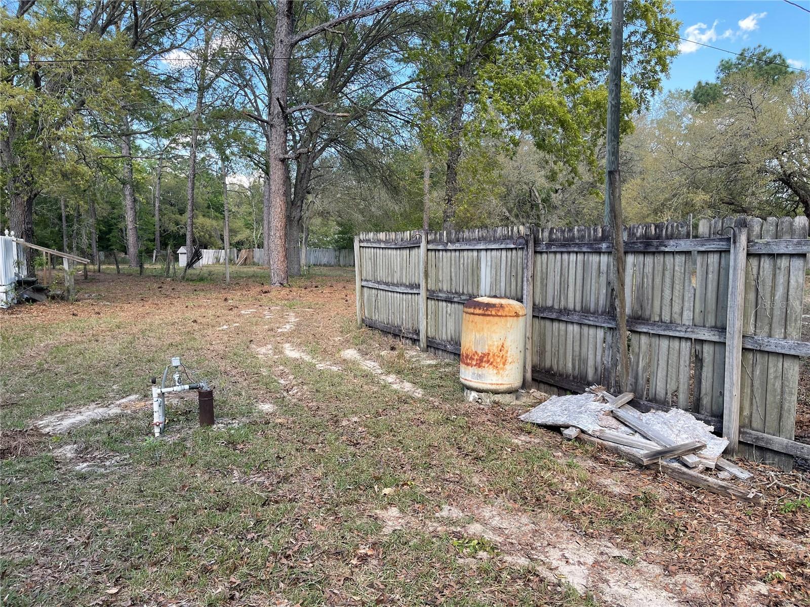 Photo 6 of 35 of 4770 SW 166TH COURT ROAD mobile home