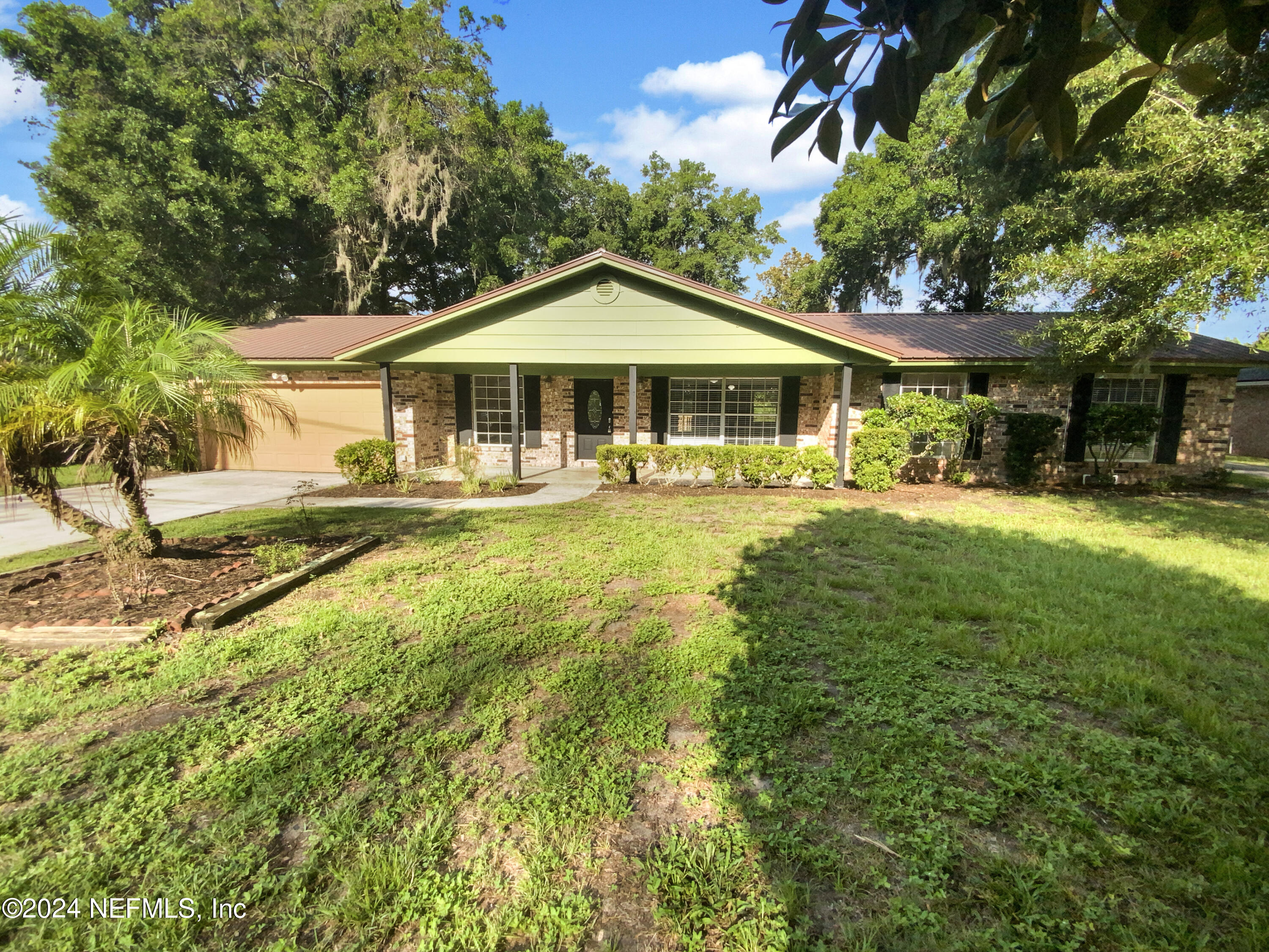 Photo 8 of 21 of 2770 BROOKWOOD Road house