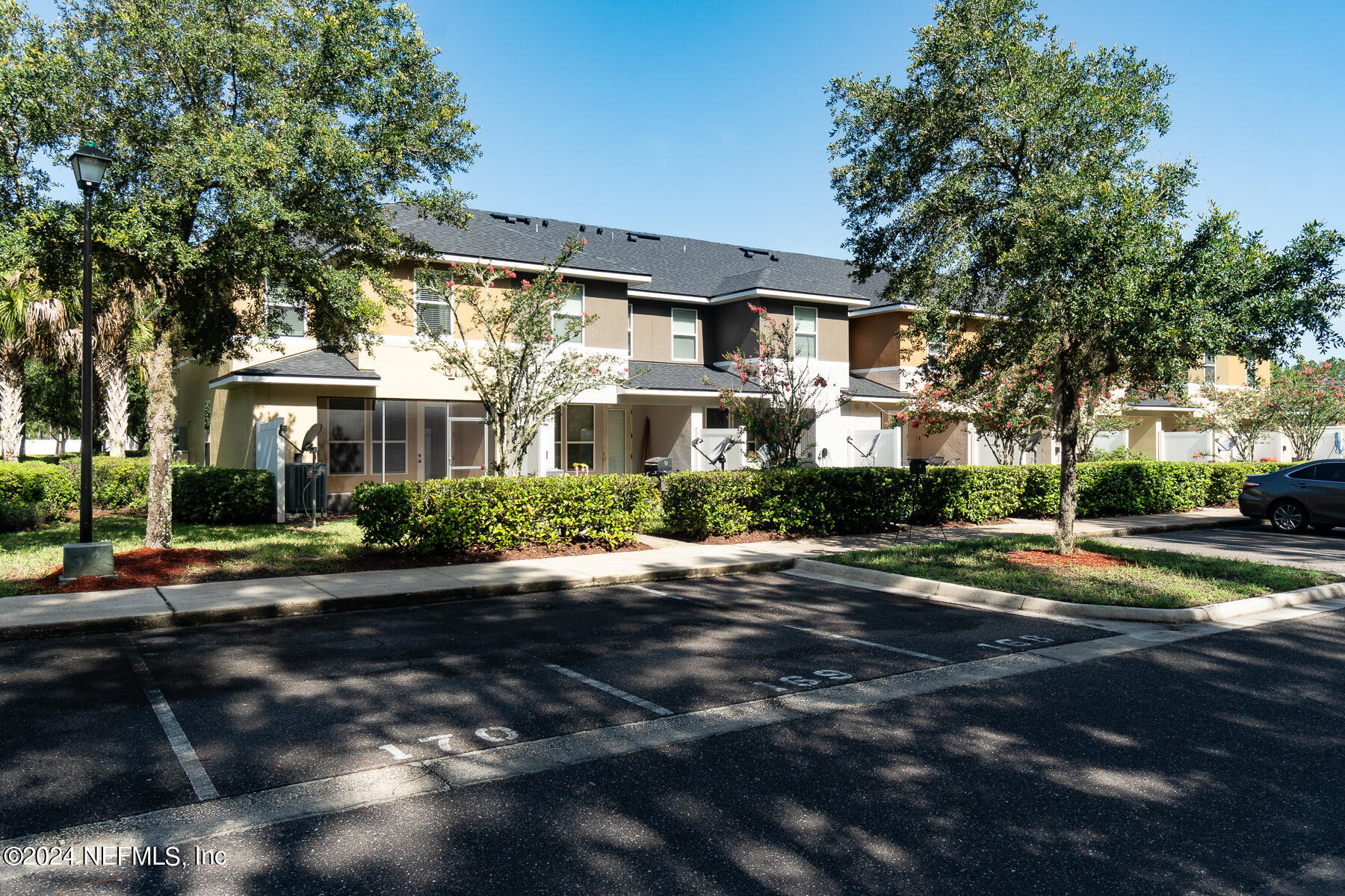 Photo 29 of 42 of 625 OAKLEAF PLANTATION Parkway 818 condo