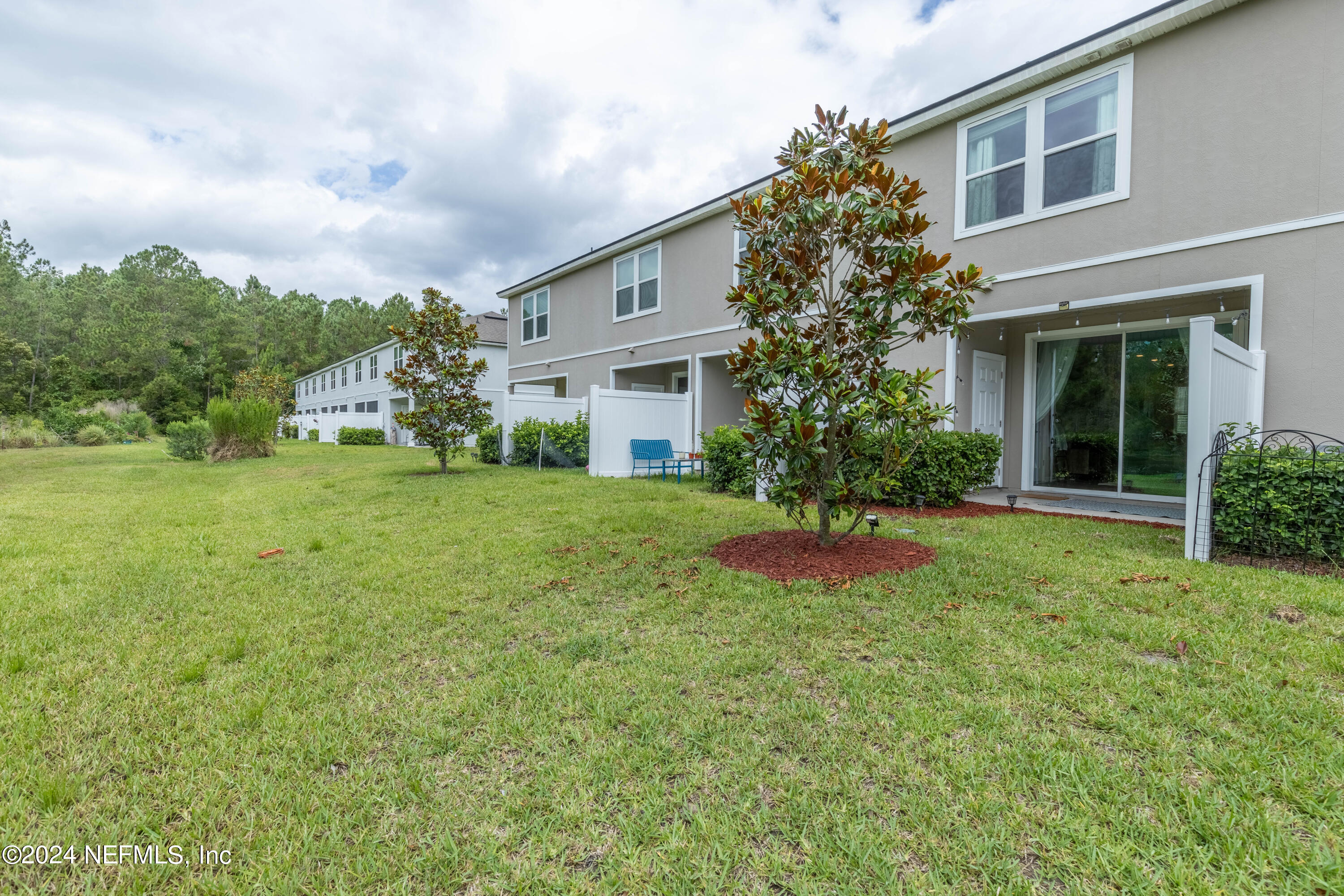 Photo 25 of 31 of 575 OAKLEAF PLANTATION Parkway 1606 townhome