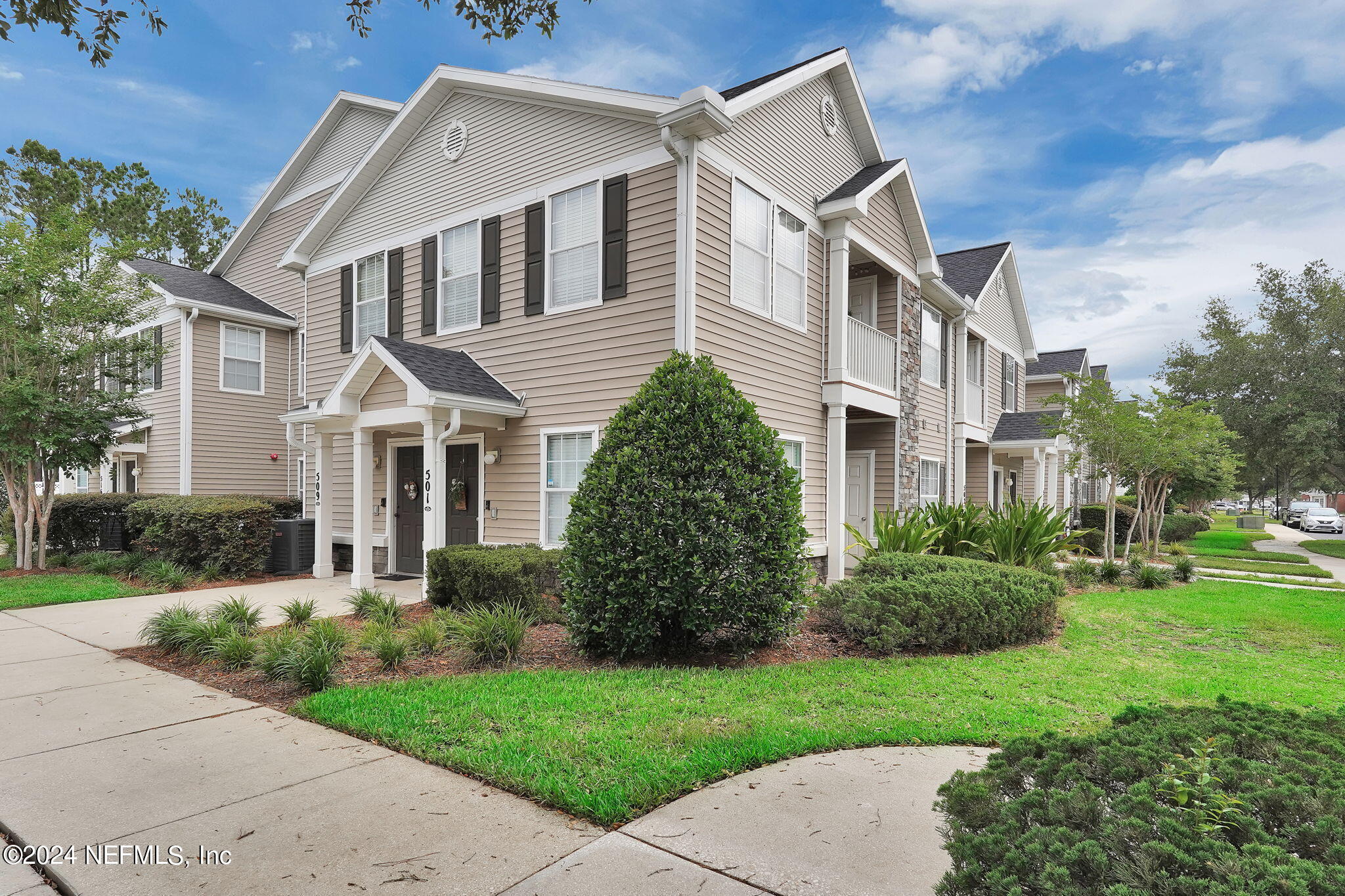 Photo 1 of 34 of 575 OAKLEAF PLANTATION Parkway 501 condo