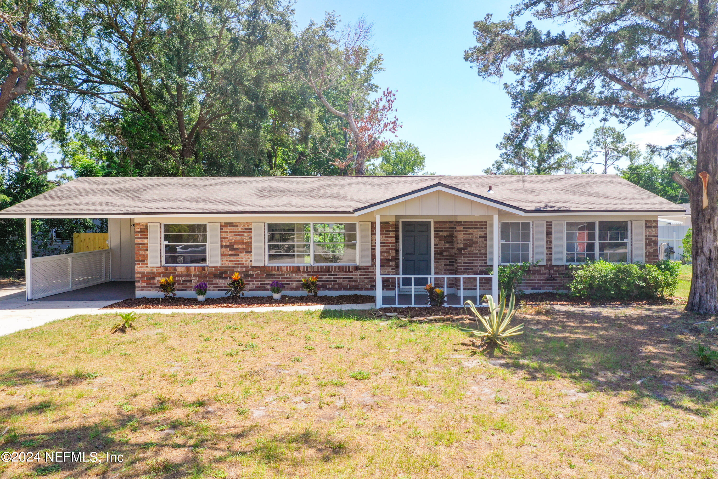 Photo 1 of 29 of 582 VALDERIA Drive house