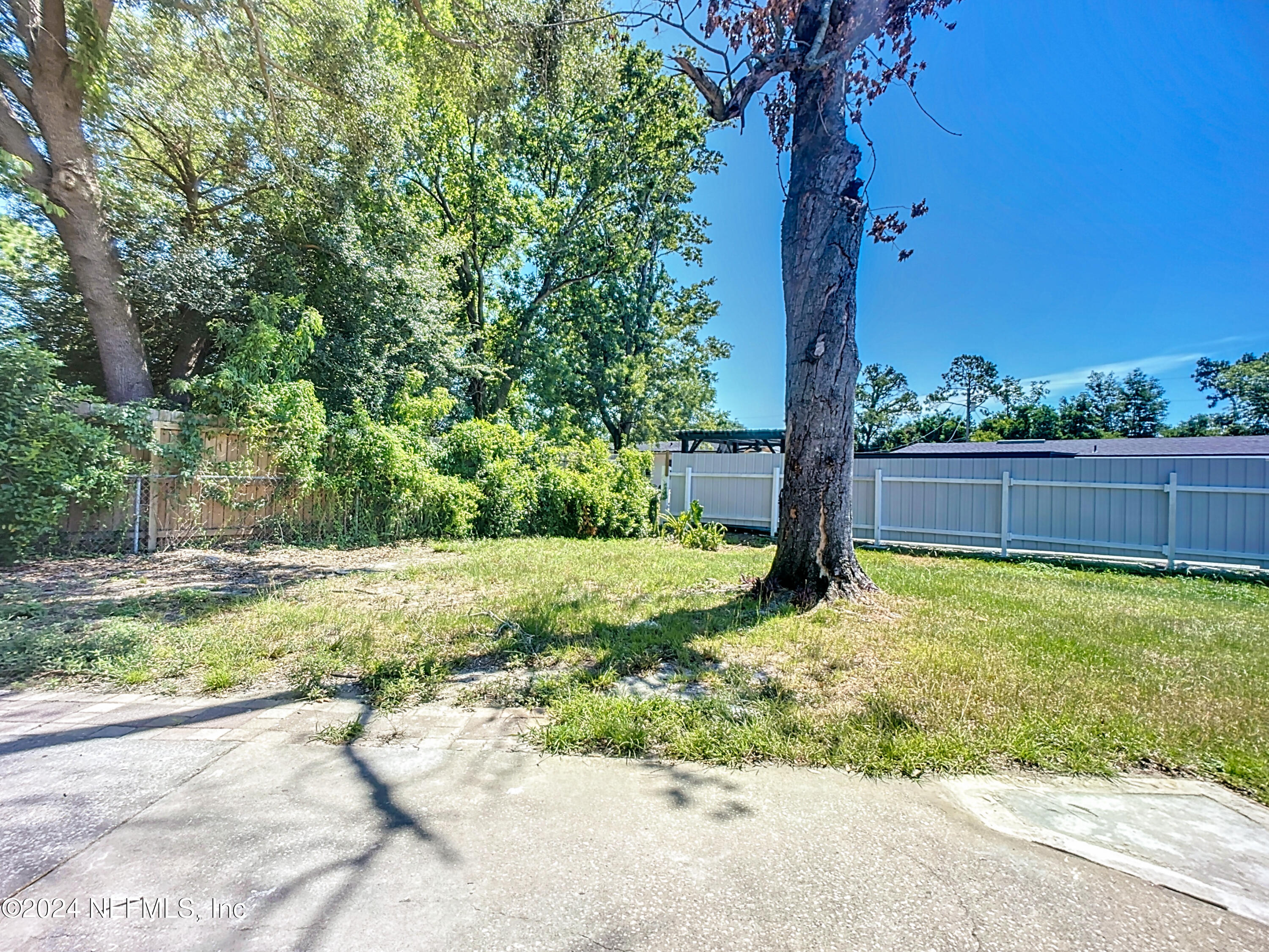 Photo 29 of 29 of 582 VALDERIA Drive house