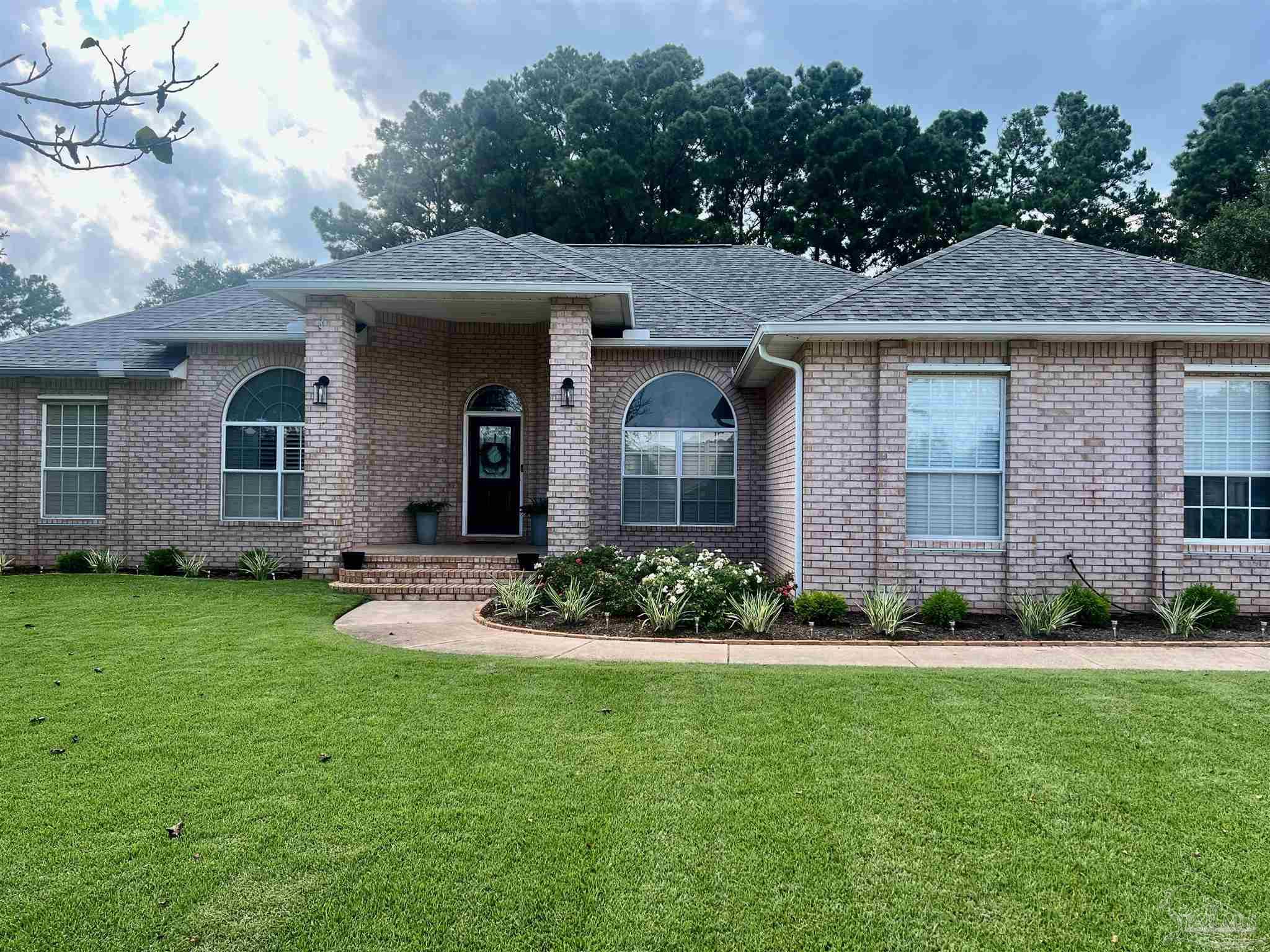 Photo 3 of 3 of 3091 Cobblestone Dr house