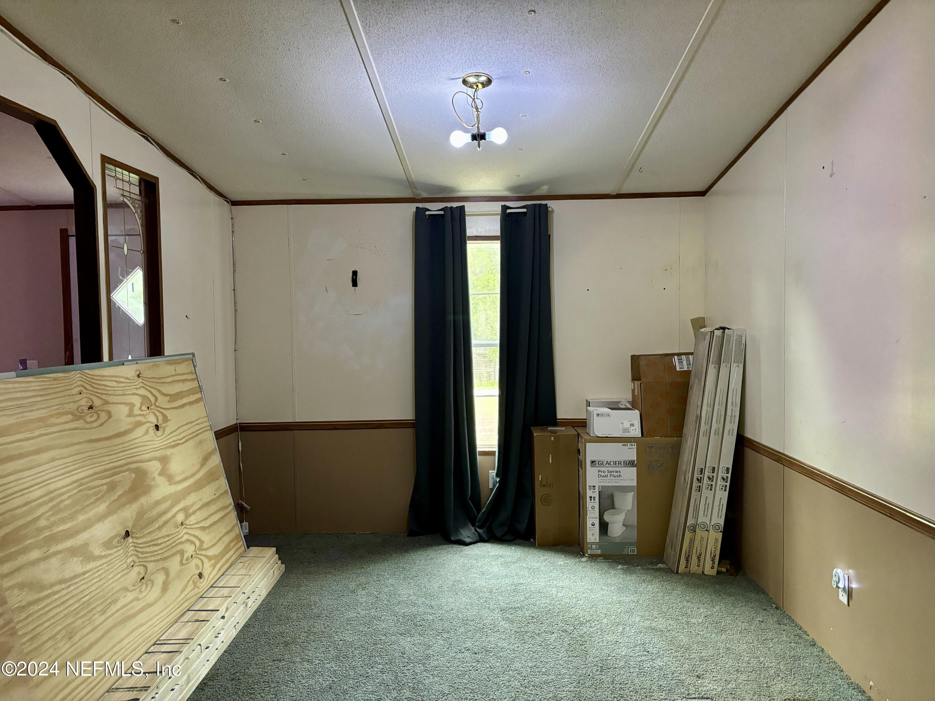 Photo 8 of 21 of 116 GARY Drive mobile home