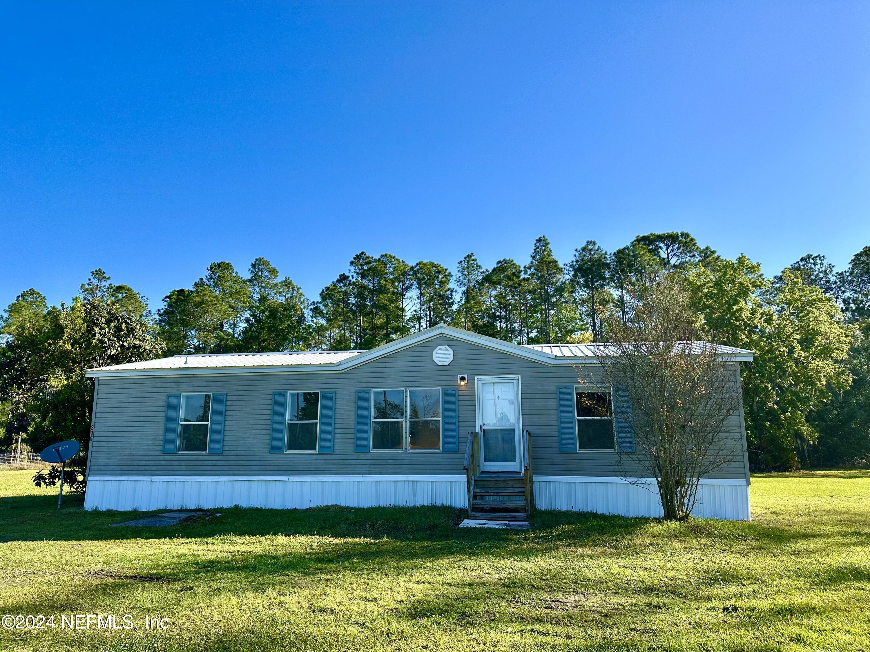 Photo 1 of 20 of 316 MILLICAN Road mobile home