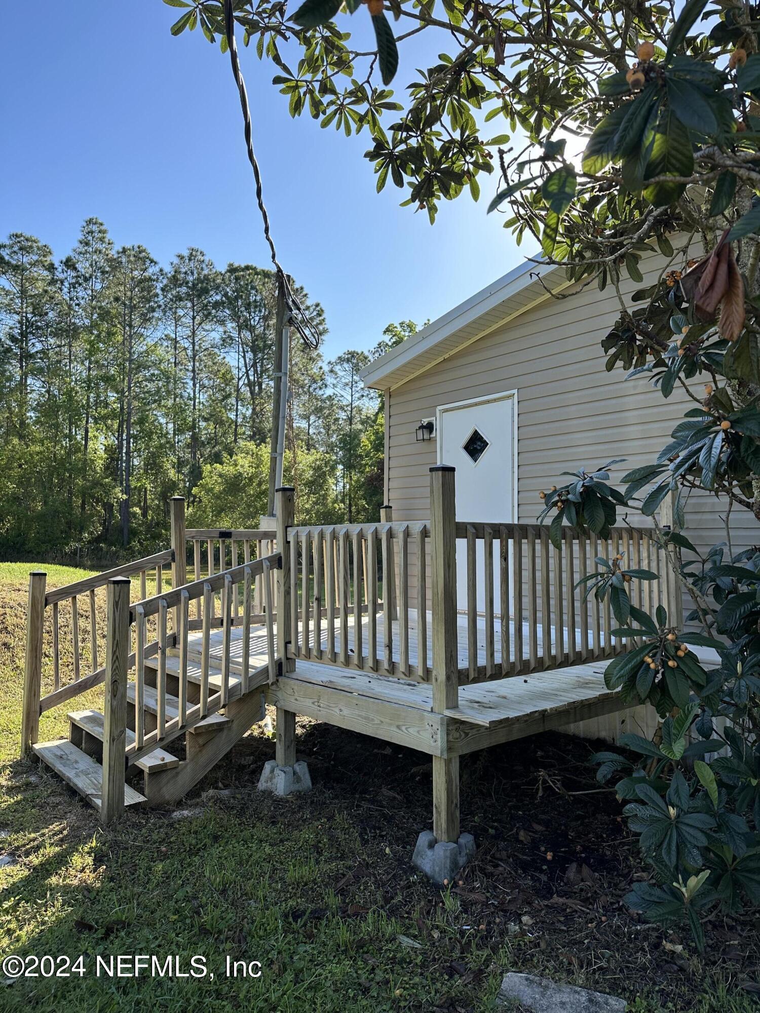 Photo 5 of 20 of 316 MILLICAN Road mobile home