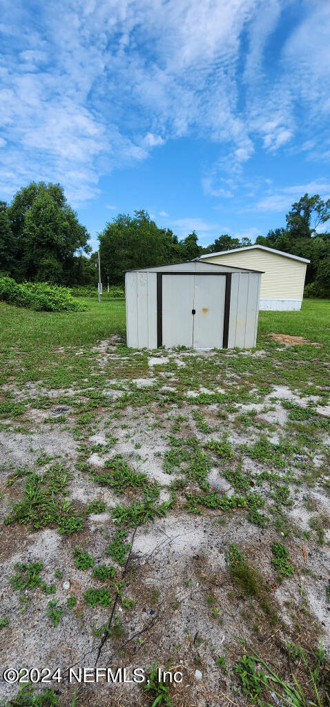 Photo 34 of 38 of 136 MOCCASIN CREEK Lane mobile home