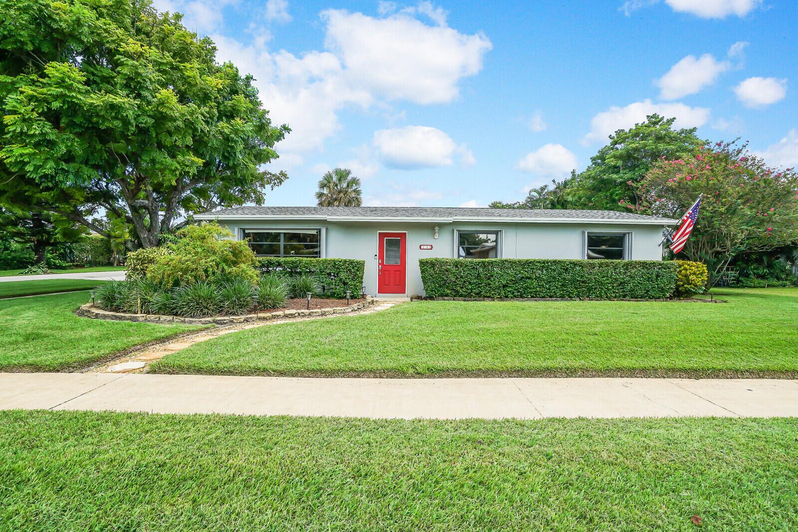 Photo 1 of 36 of 232 Henthorne Drive house