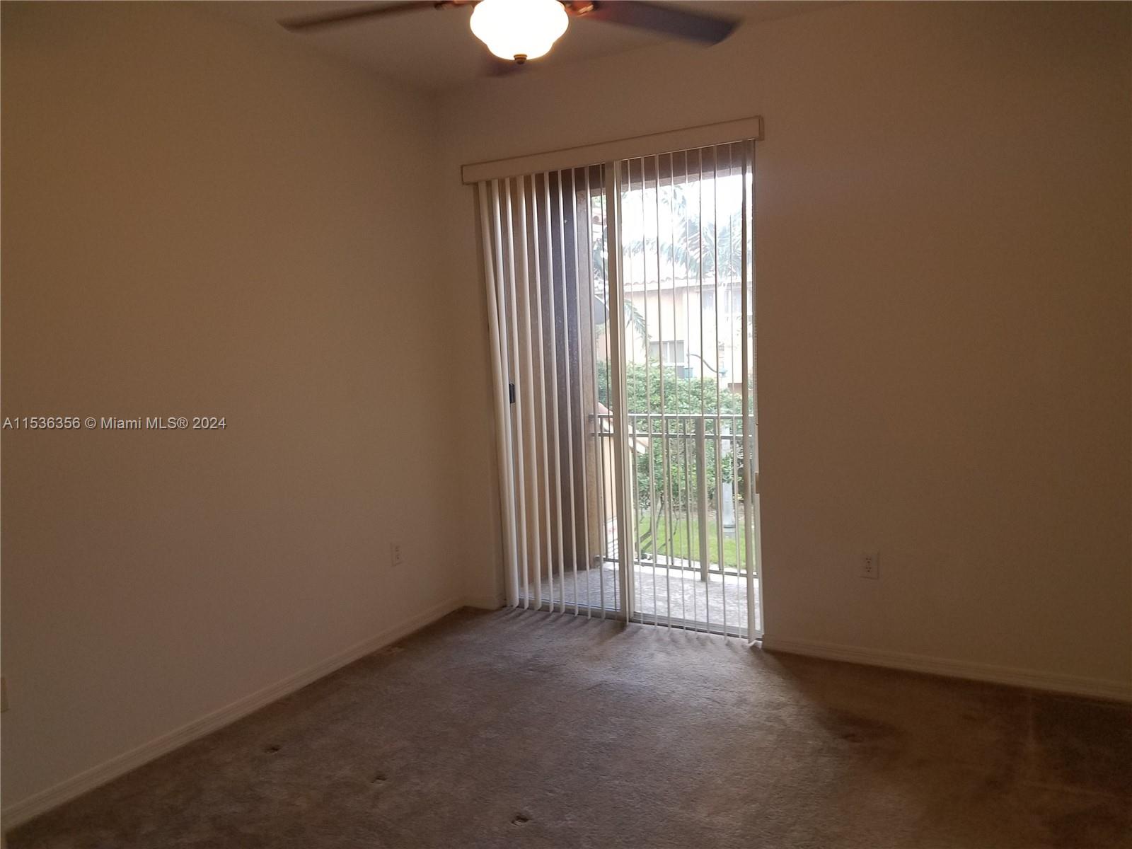 Photo 16 of 19 of listing 6001a37a-b9a7-4985-aaac-214273638c24 condo