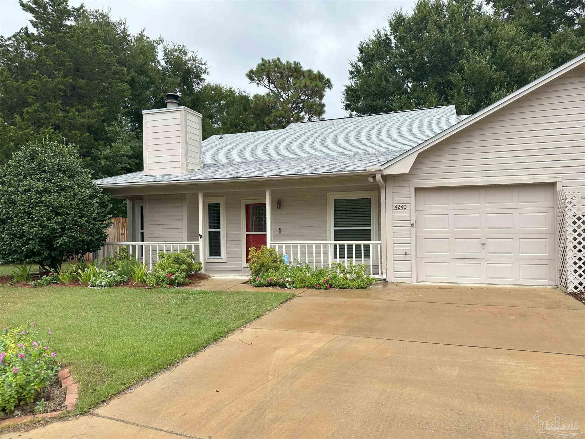 Photo 1 of 17 of 4240 Spanish Trail Pl townhome