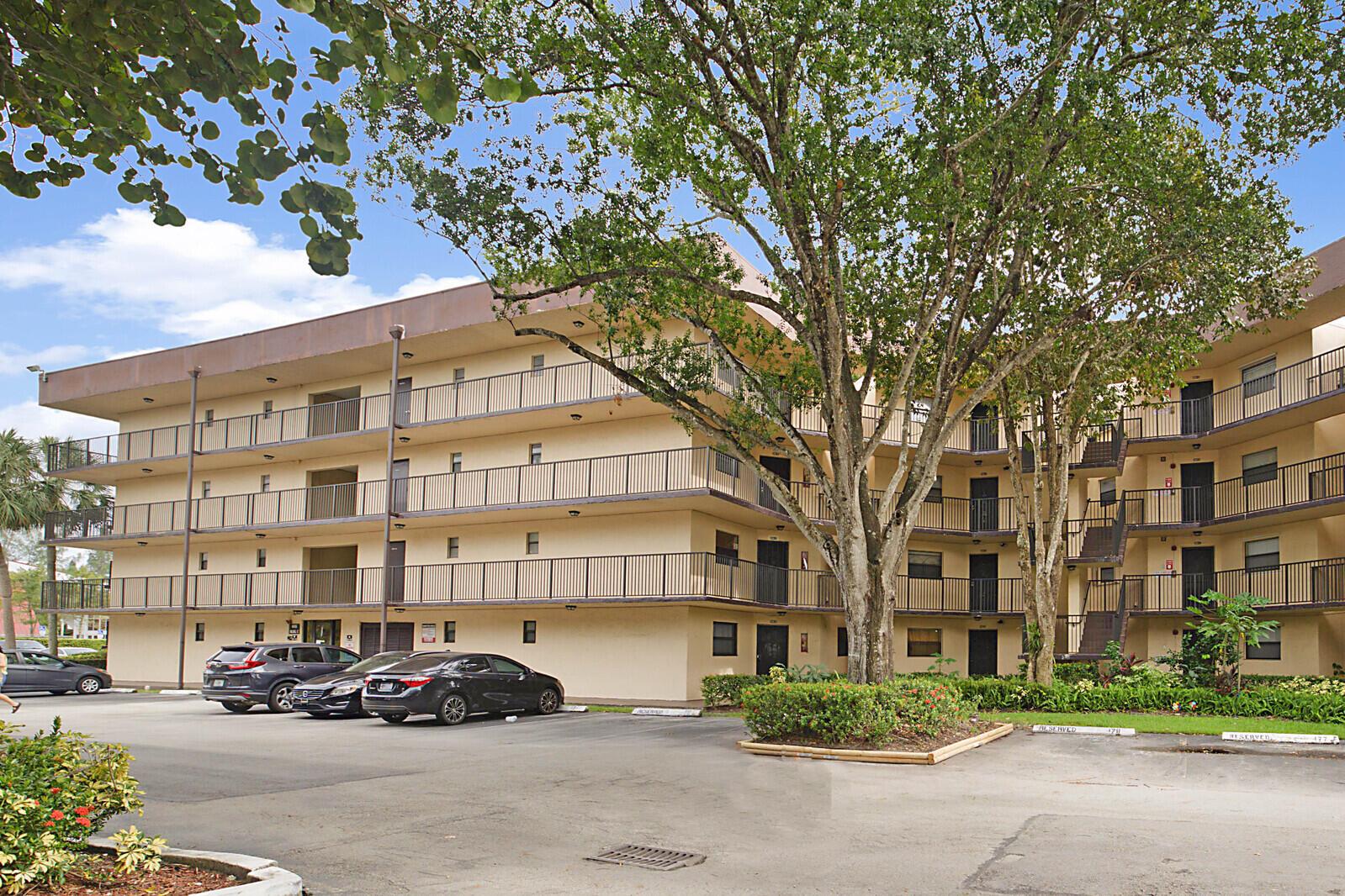 Photo 1 of 22 of 6555 W Broward Boulevard 307 condo