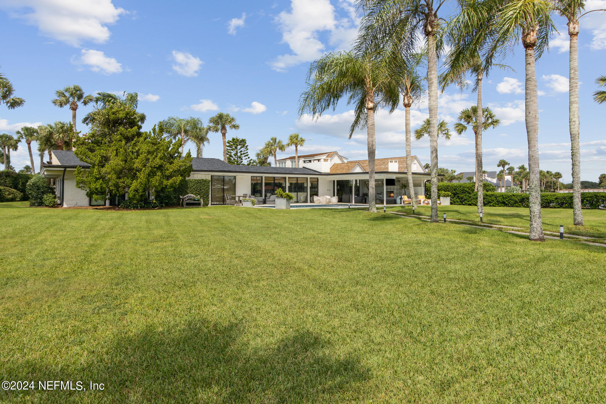 Photo 88 of 116 of 209 SAN JUAN Drive house