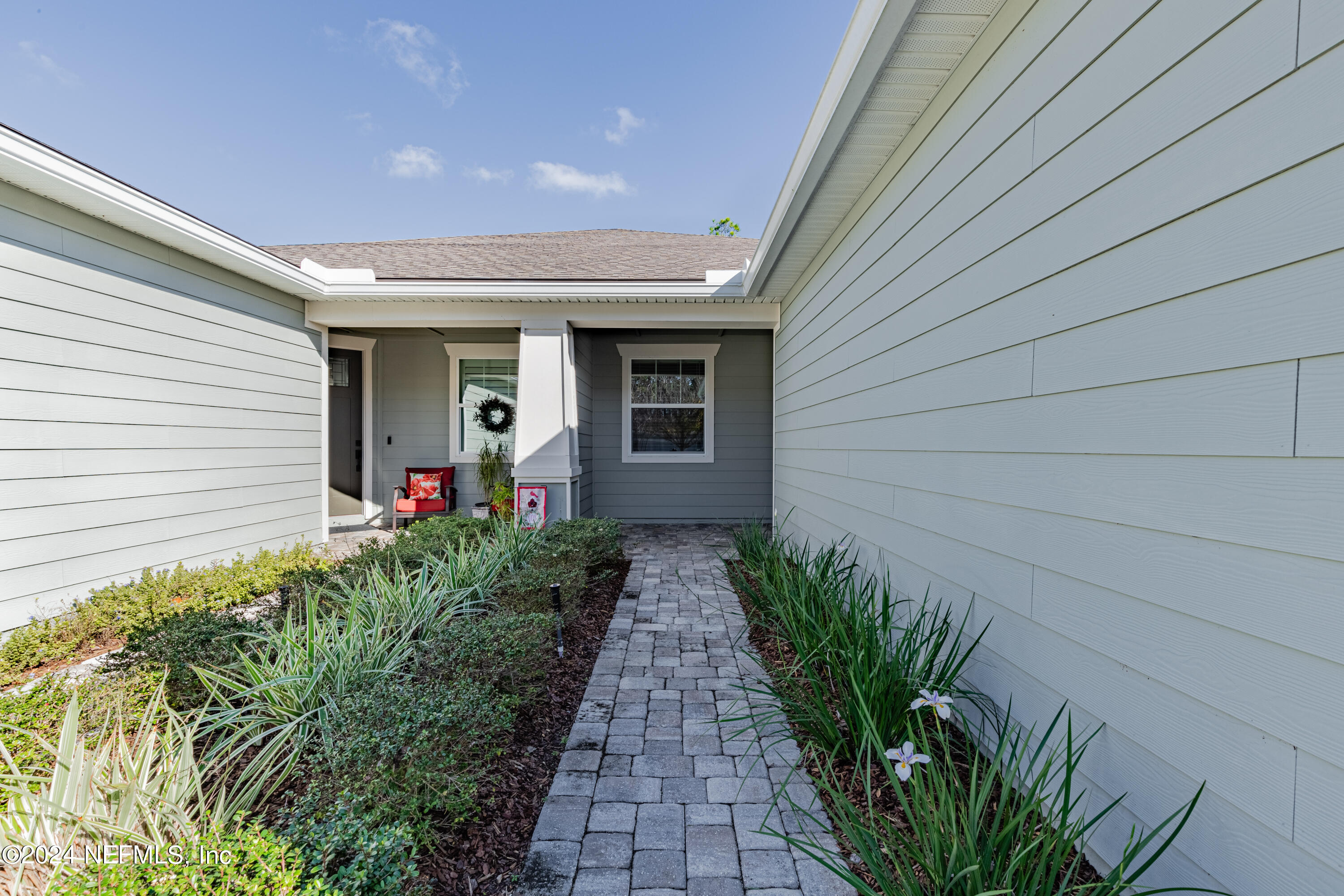 Photo 5 of 68 of 88 BROADHAVEN Drive house