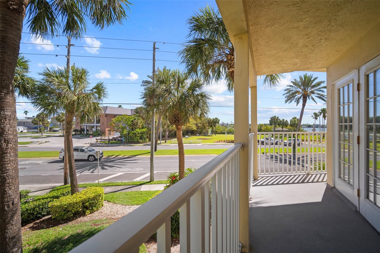 Photo 9 of 59 of 17960 GULF BOULEVARD 102 townhome