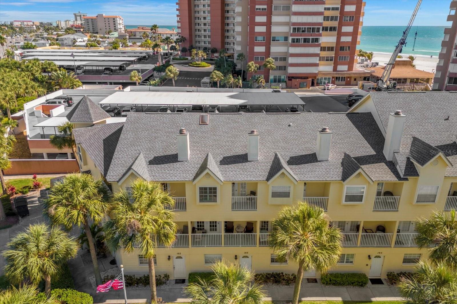 Photo 8 of 33 of 17960 GULF BOULEVARD 103 townhome