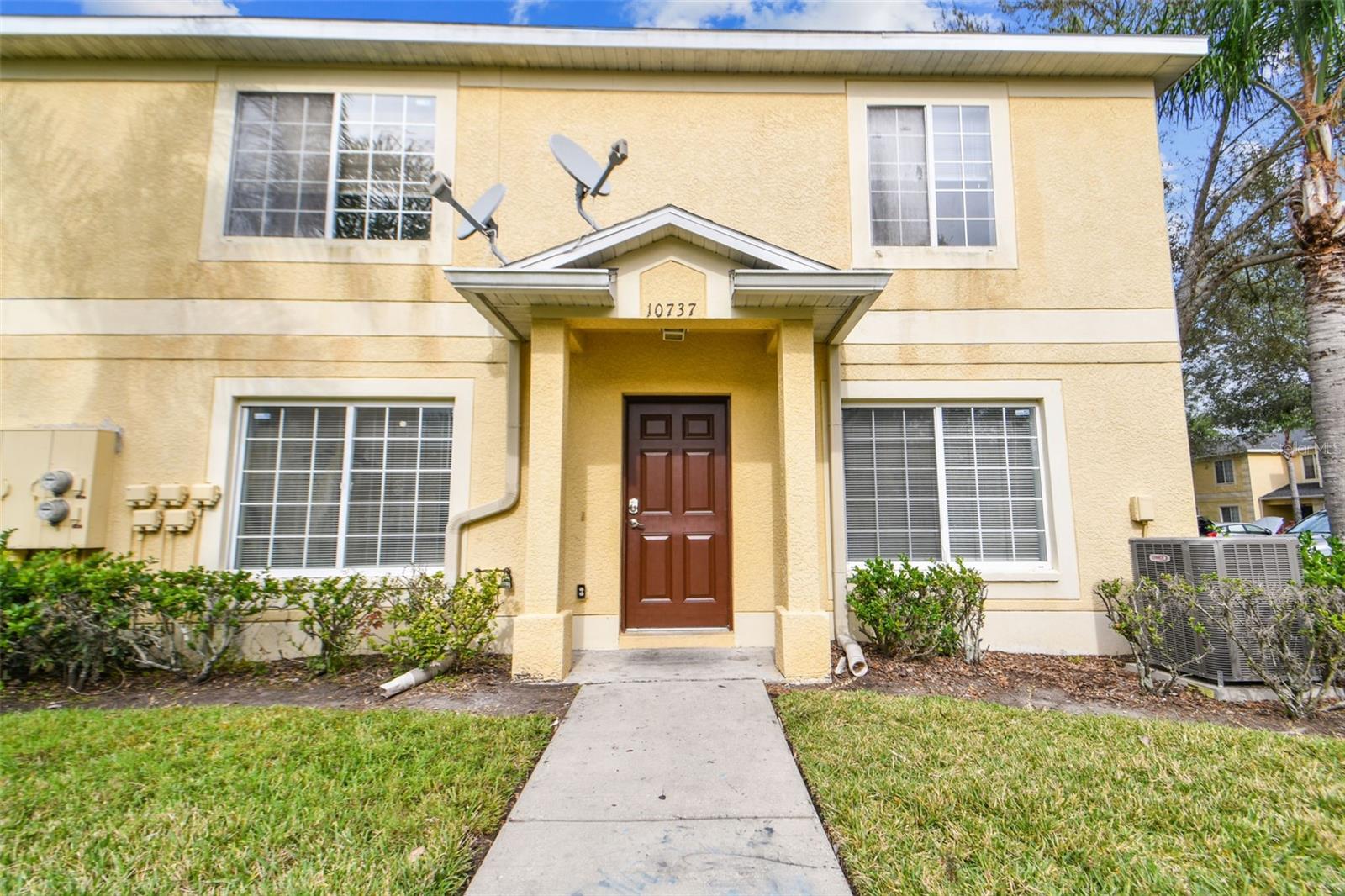 Photo 9 of 57 of 10737 KEYS GATE DRIVE townhome