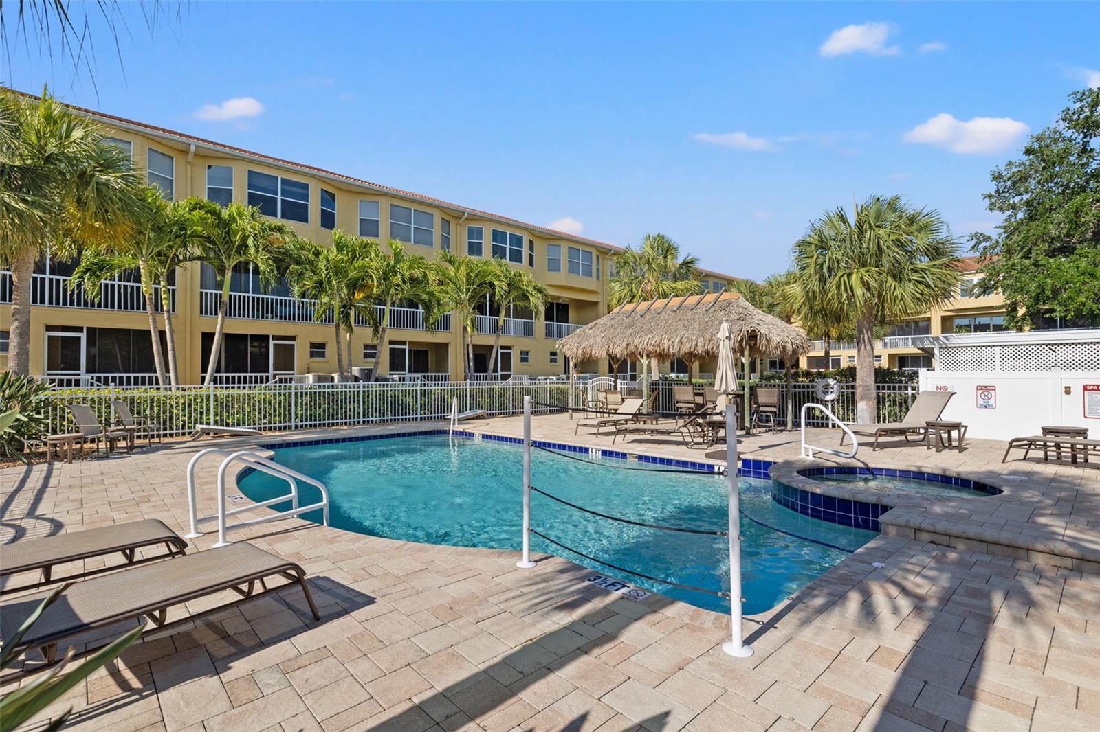 Photo 7 of 45 of 1043 PINELLAS BAYWAY S townhome