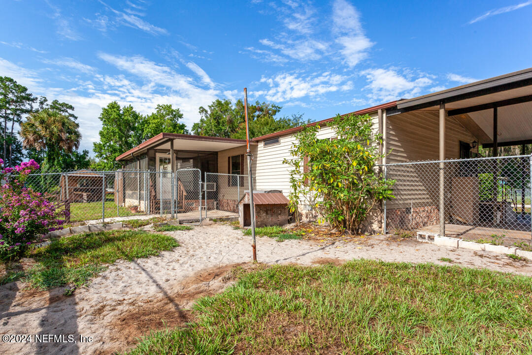 Photo 26 of 41 of 418 COVE Drive mobile home