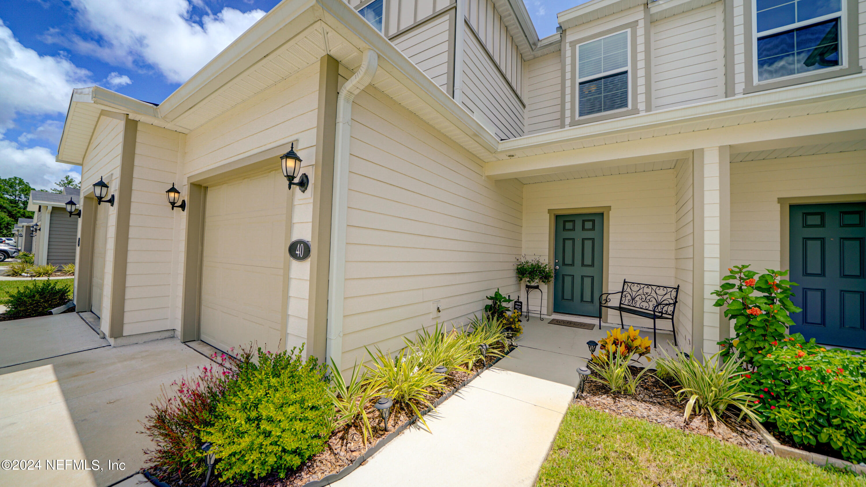 Photo 27 of 32 of 40 SILVER FERN Drive townhome