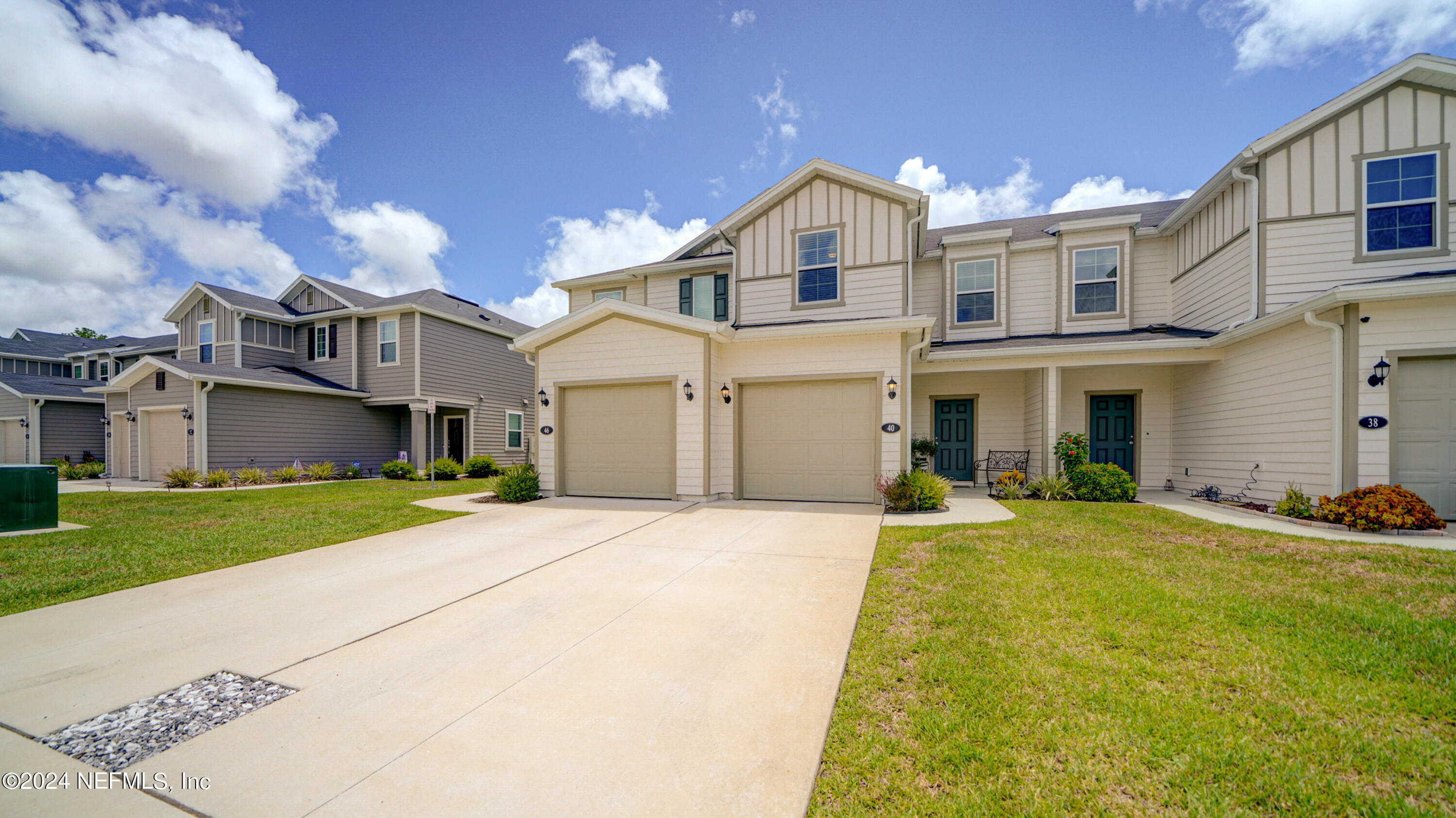 Photo 28 of 32 of 40 SILVER FERN Drive townhome