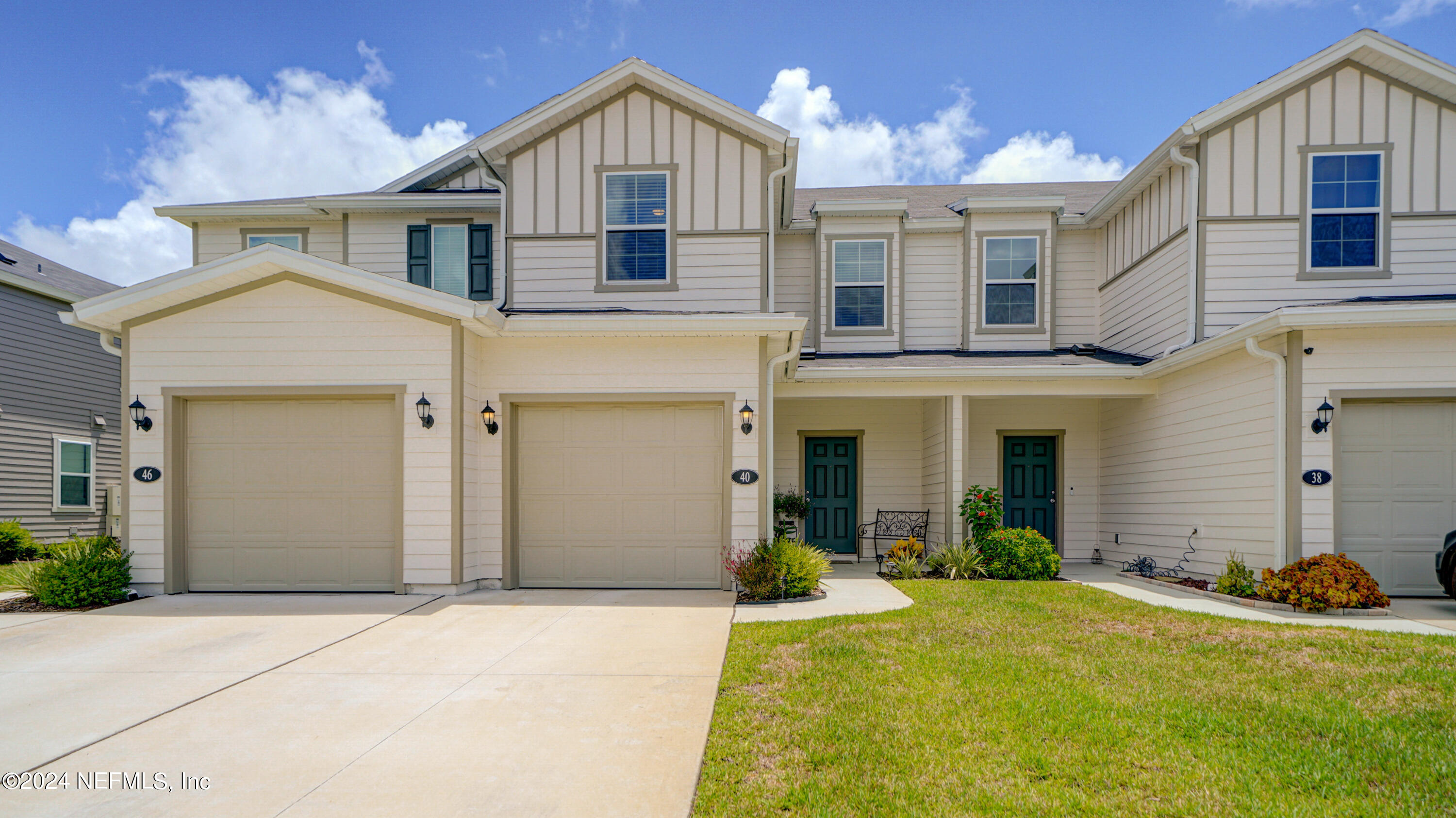 Photo 29 of 32 of 40 SILVER FERN Drive townhome