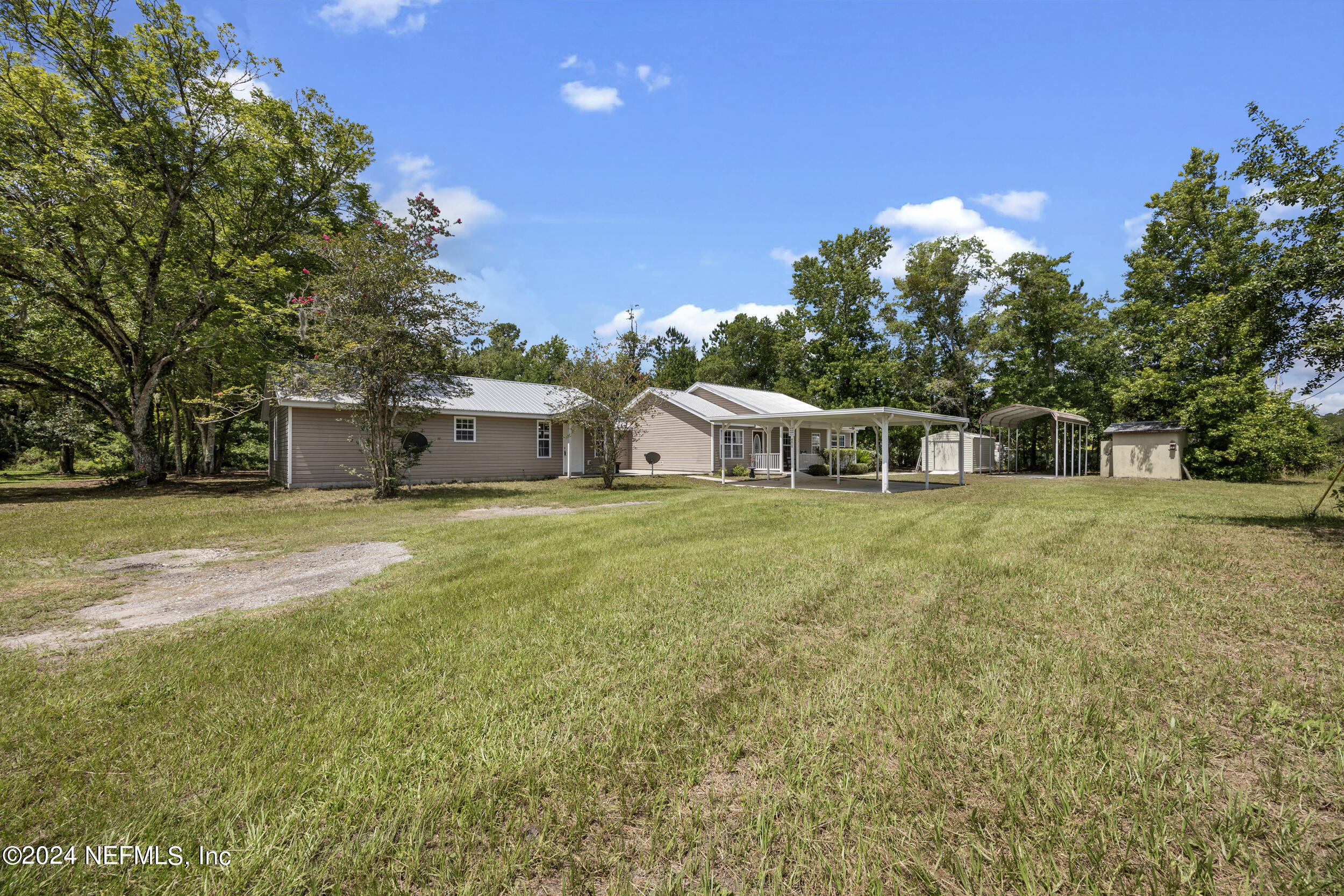 Photo 40 of 56 of 4615 STATE ROAD 16 house