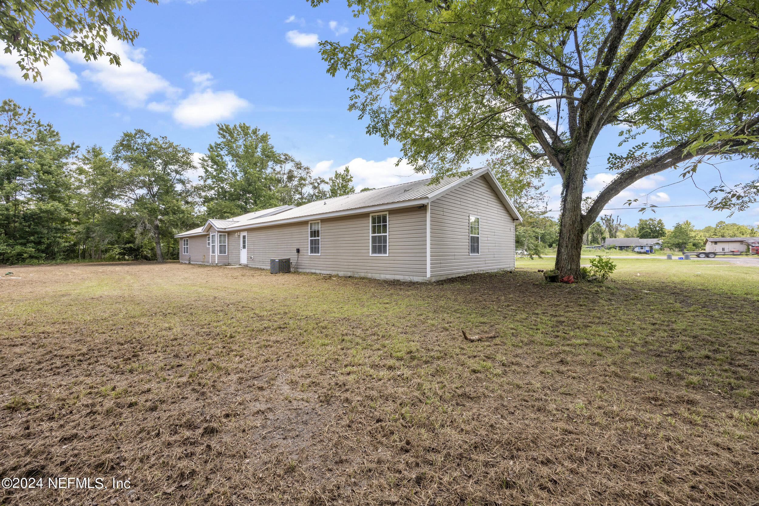 Photo 43 of 56 of 4615 STATE ROAD 16 house