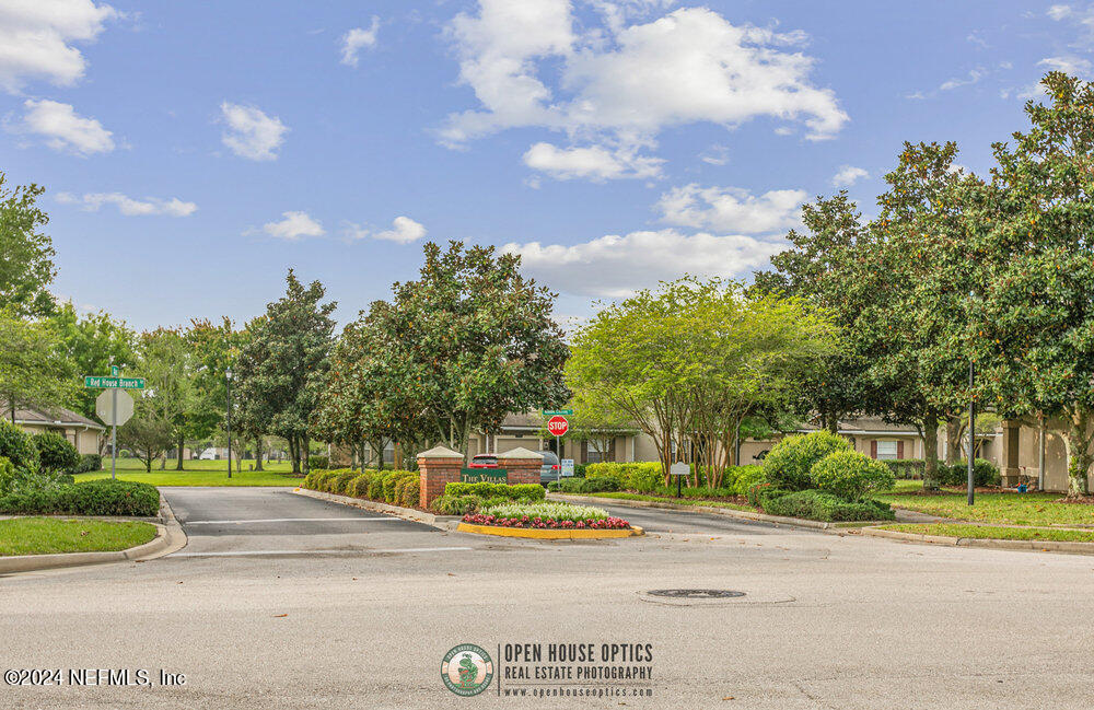 Photo 47 of 65 of 534 WOODED CROSSING Circle townhome