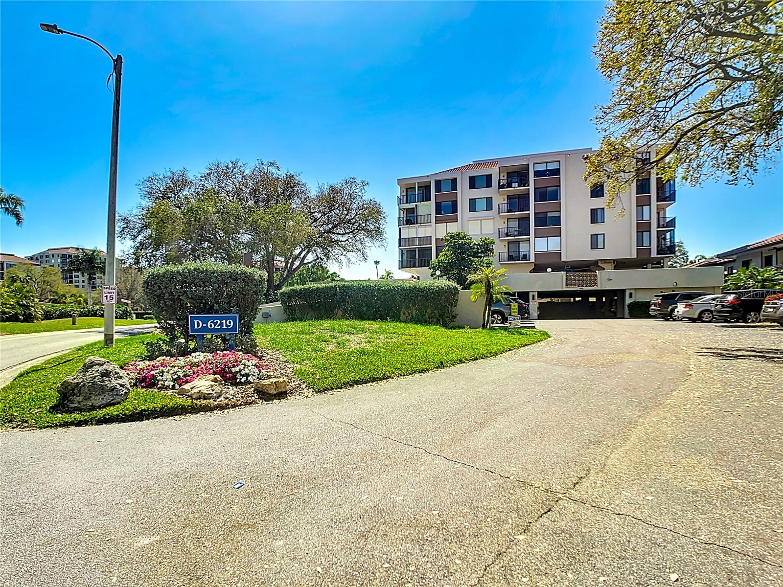 Photo 4 of 48 of 6219 PALMA DEL MAR BOULEVARD S 110 condo