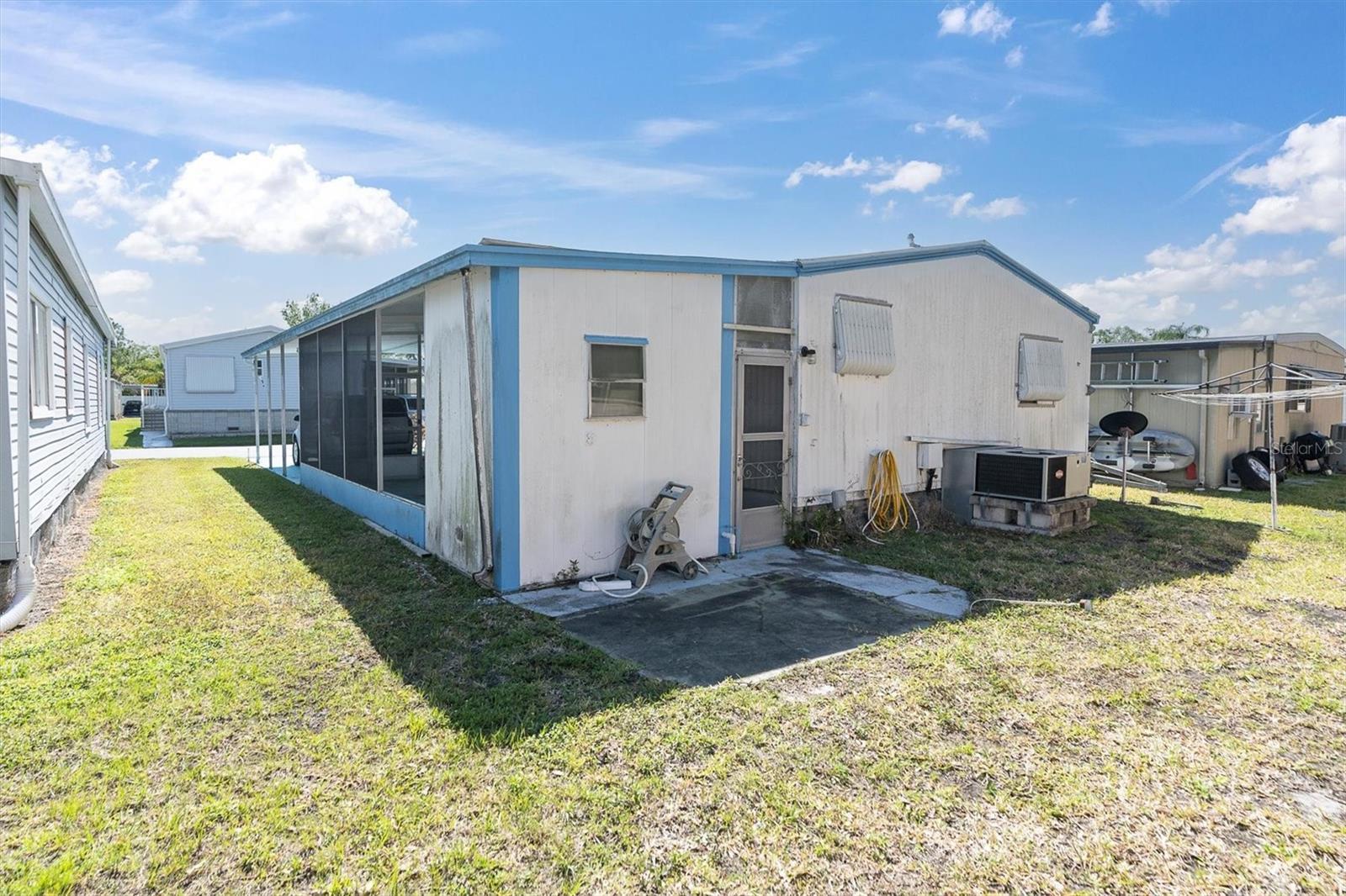 Photo 6 of 23 of 10892 POPLAR STREET NE 93 mobile home