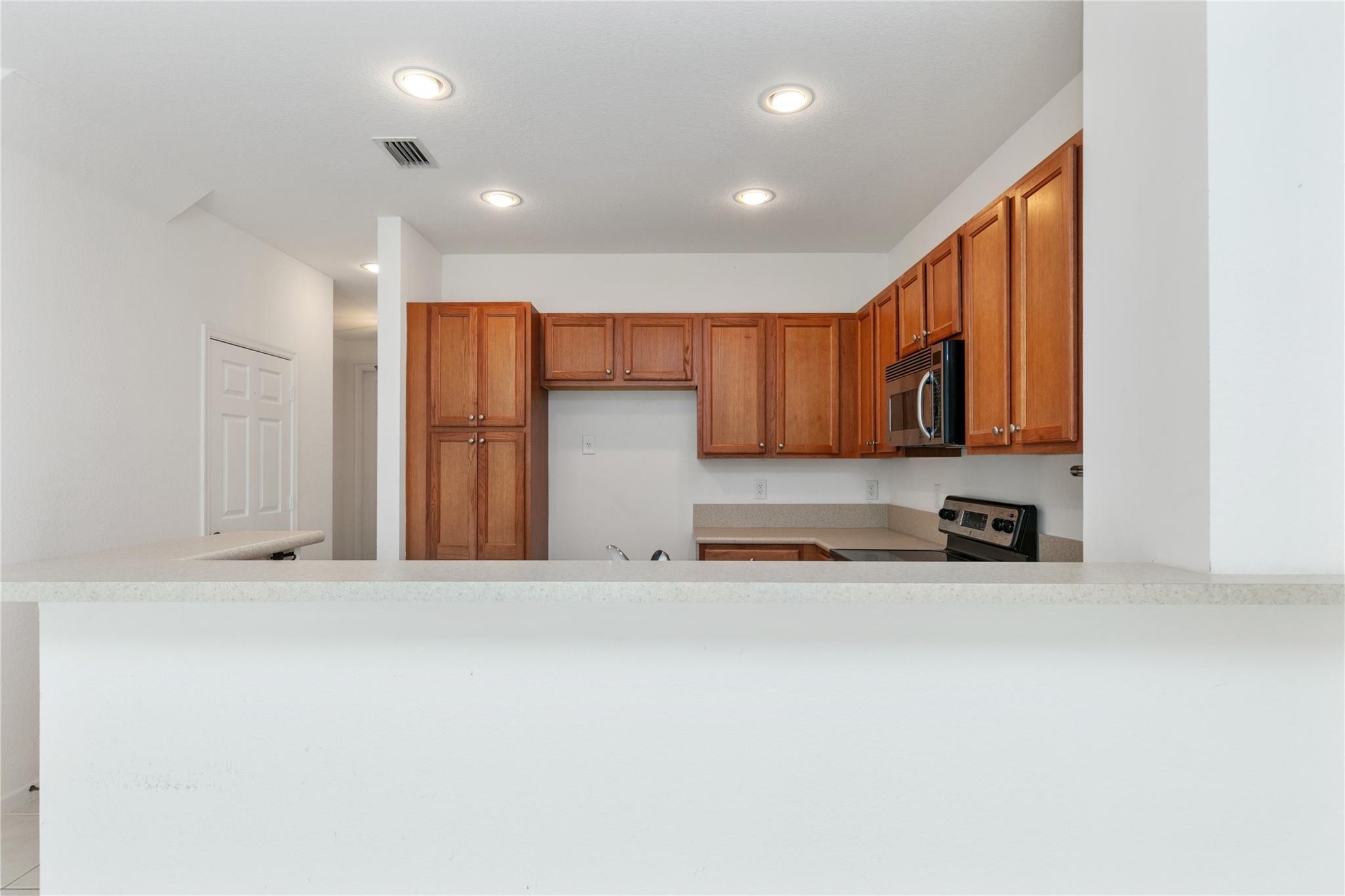 Photo 10 of 41 of 8776 Cypress Walk Ct townhome