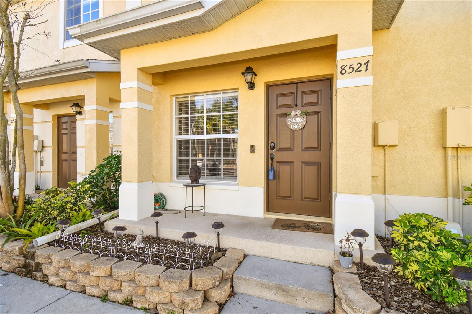 Photo 1 of 40 of 8527 GABLEBEND WAY townhome