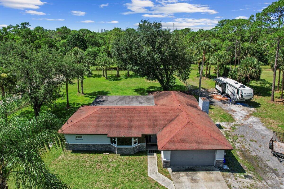 Photo 23 of 36 of 11128 42nd Road N house