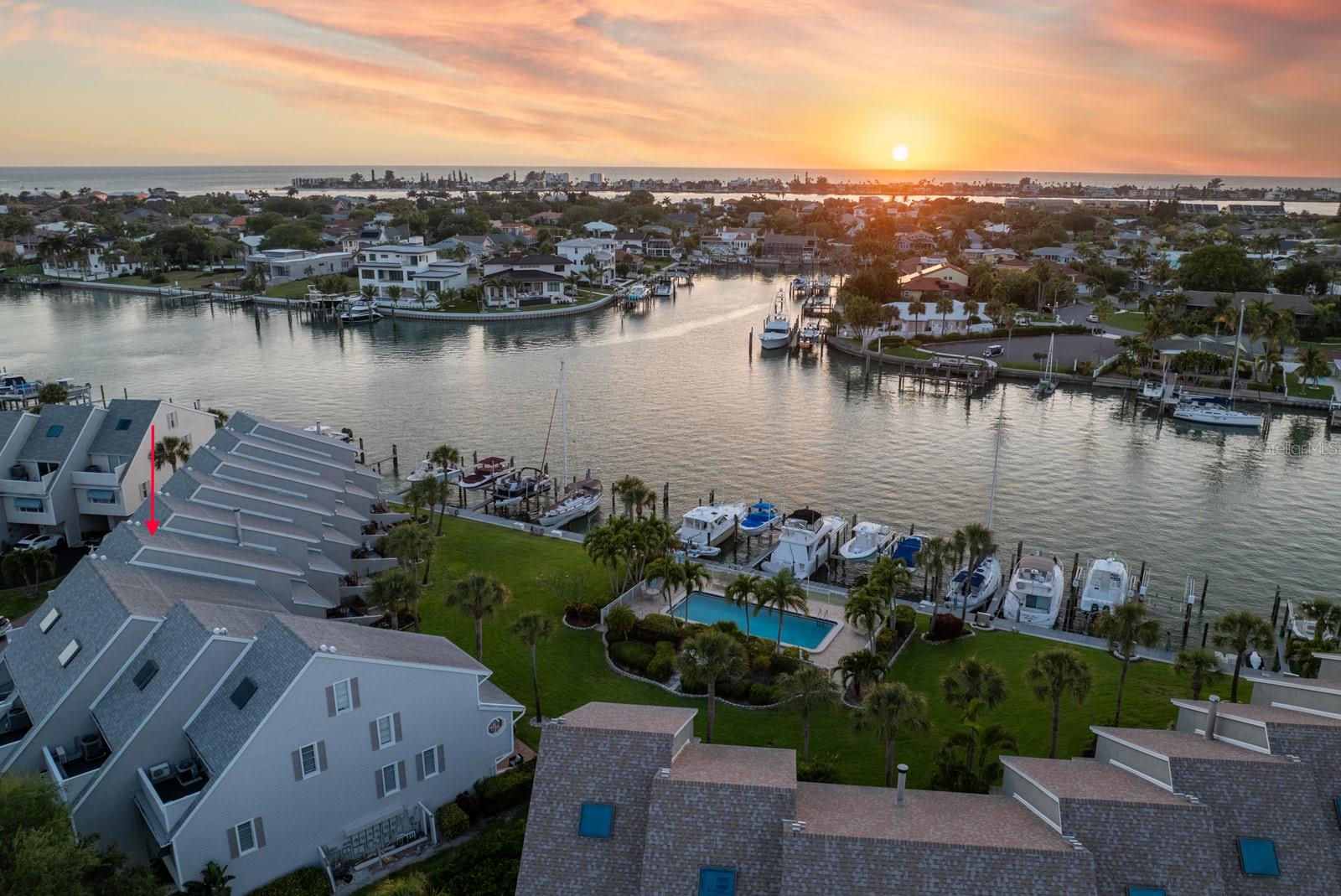 Photo 1 of 50 of 370 PINELLAS BAYWAY S E townhome