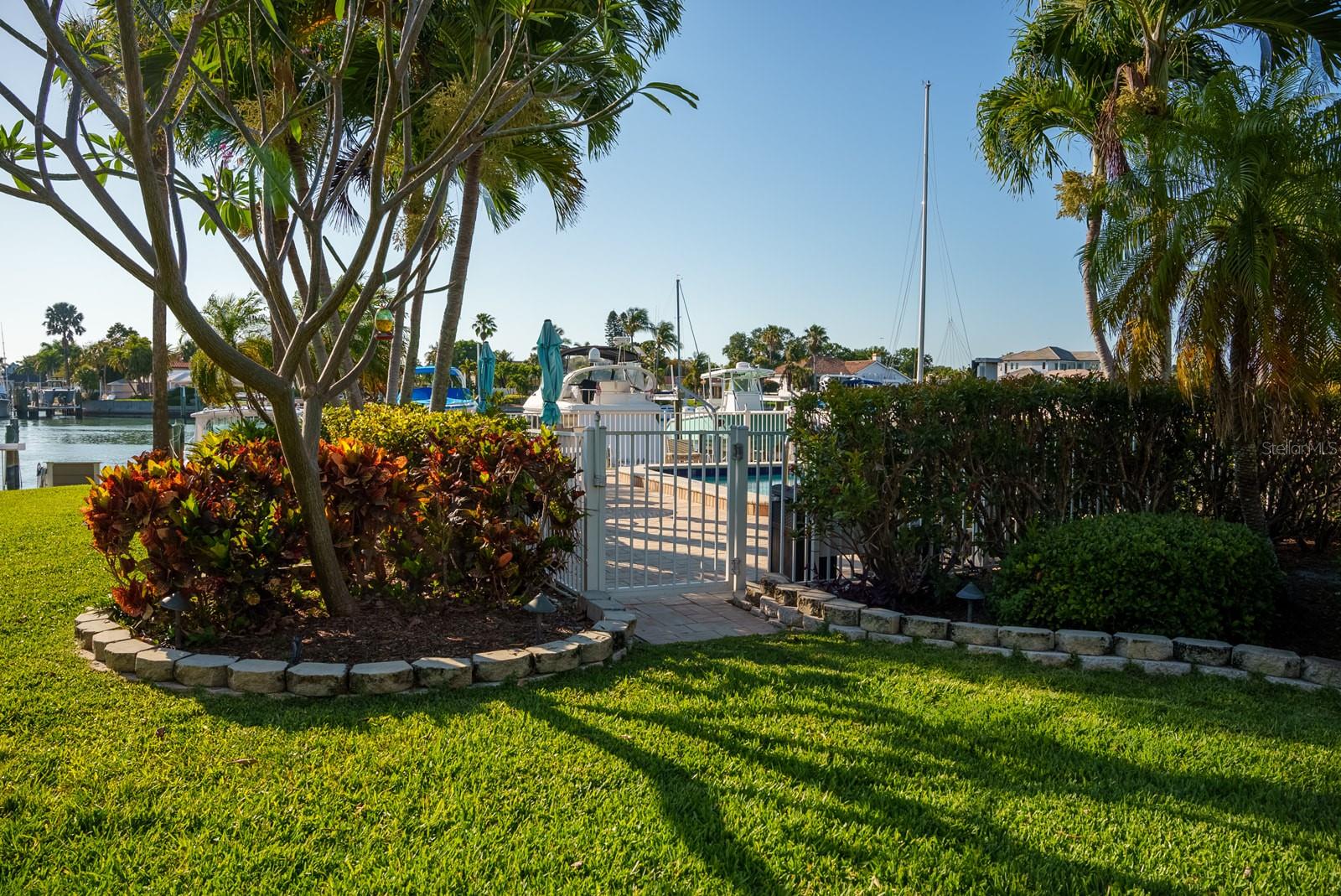 Photo 26 of 50 of 370 PINELLAS BAYWAY S E townhome