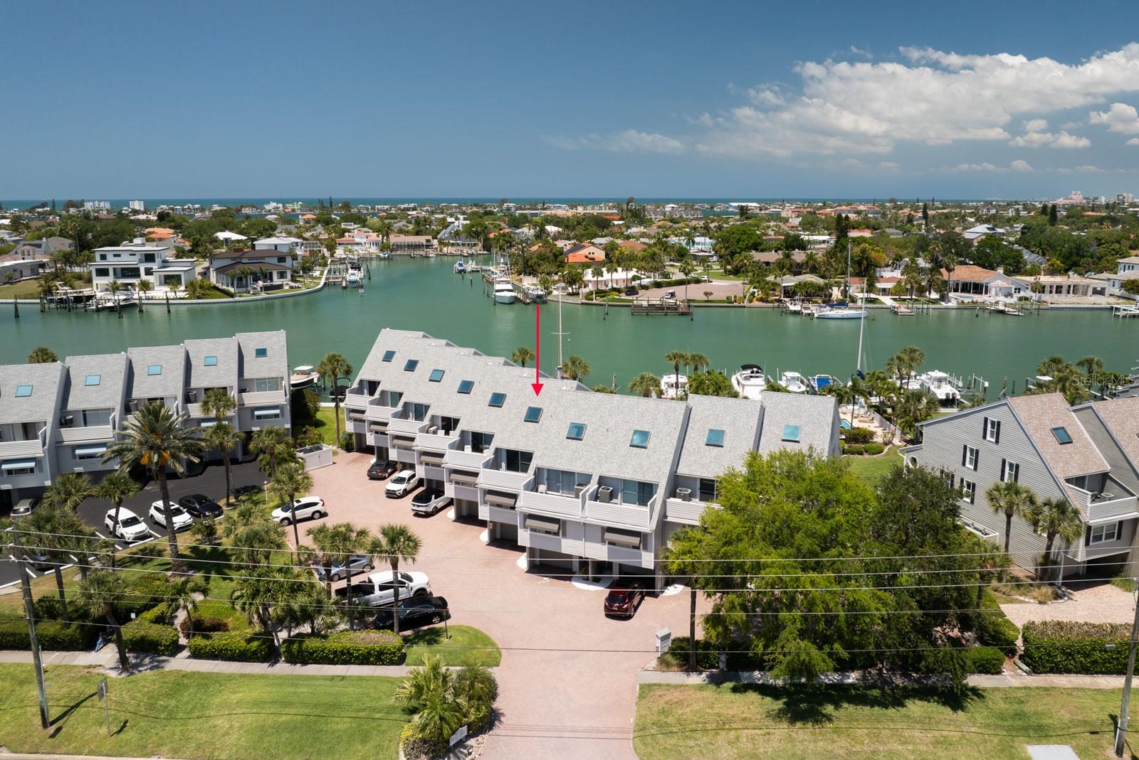 Photo 5 of 50 of 370 PINELLAS BAYWAY S E townhome