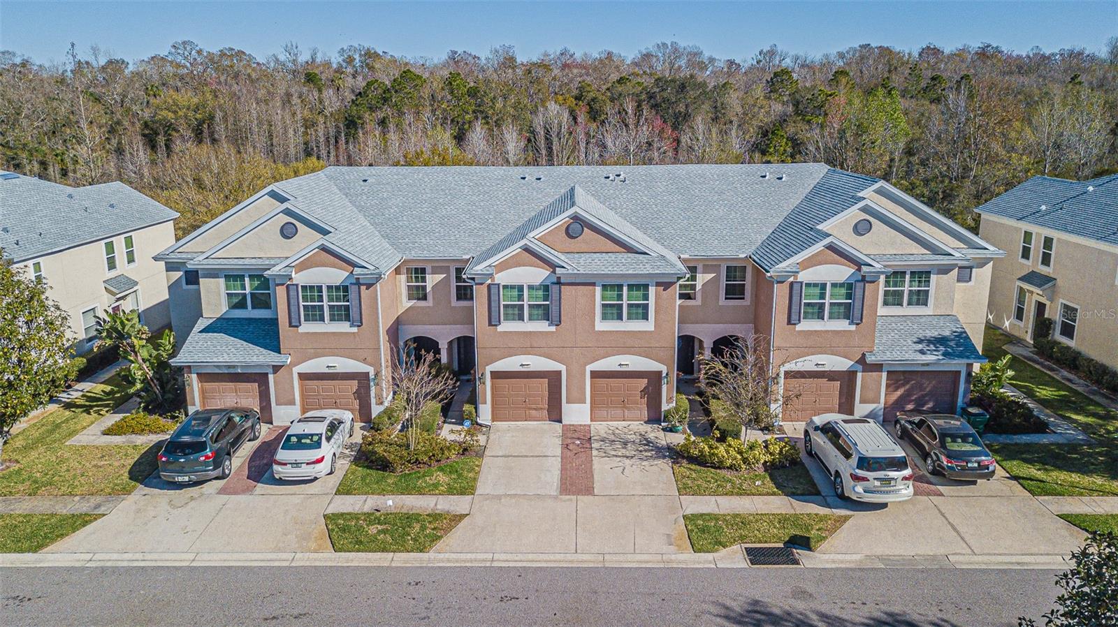 Photo 1 of 30 of 26633 CASTLEVIEW WAY townhome