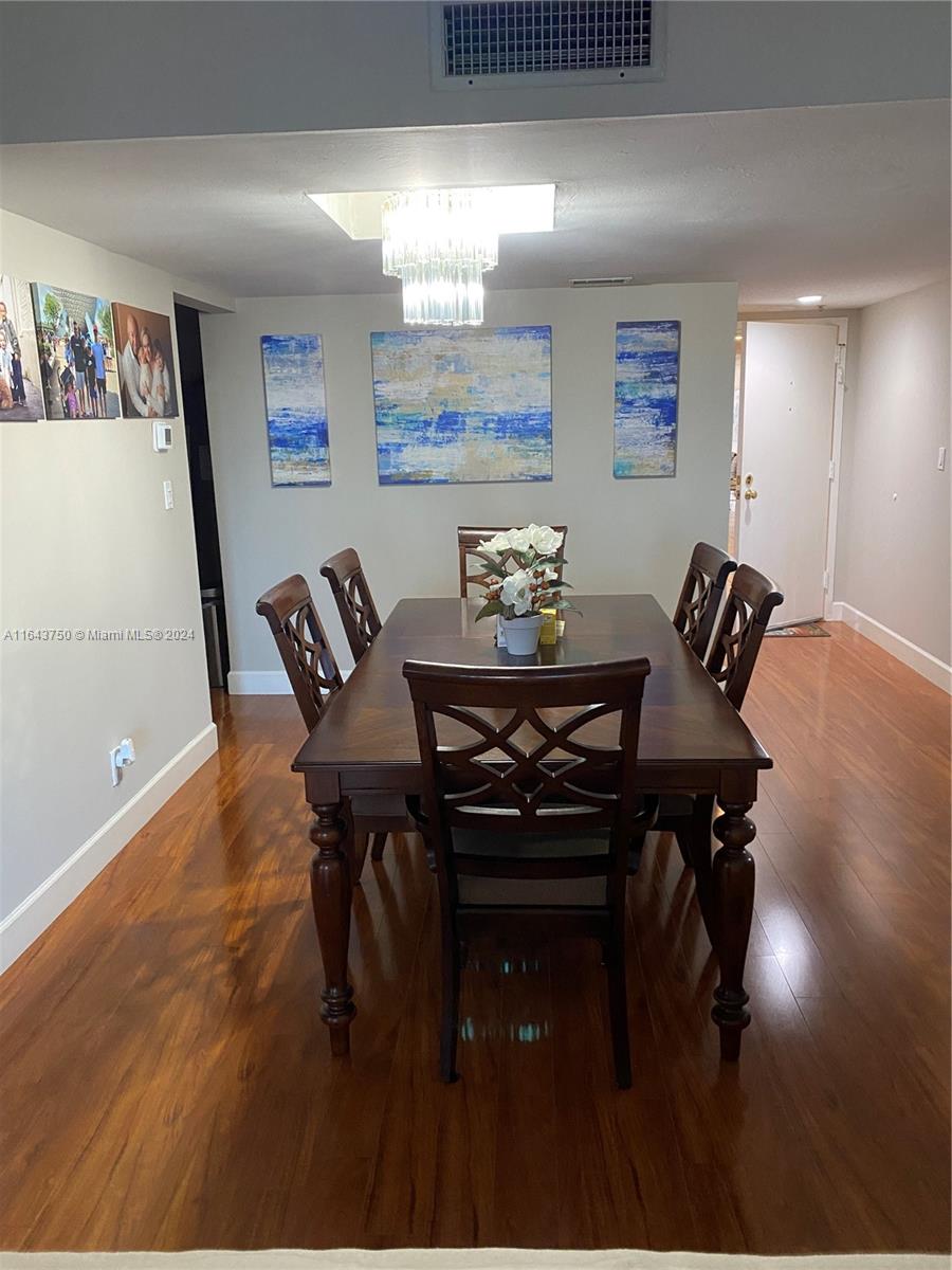 Photo 17 of 20 of listing 0646ea30-96ce-4353-9a1e-f256cdac64c6 condo