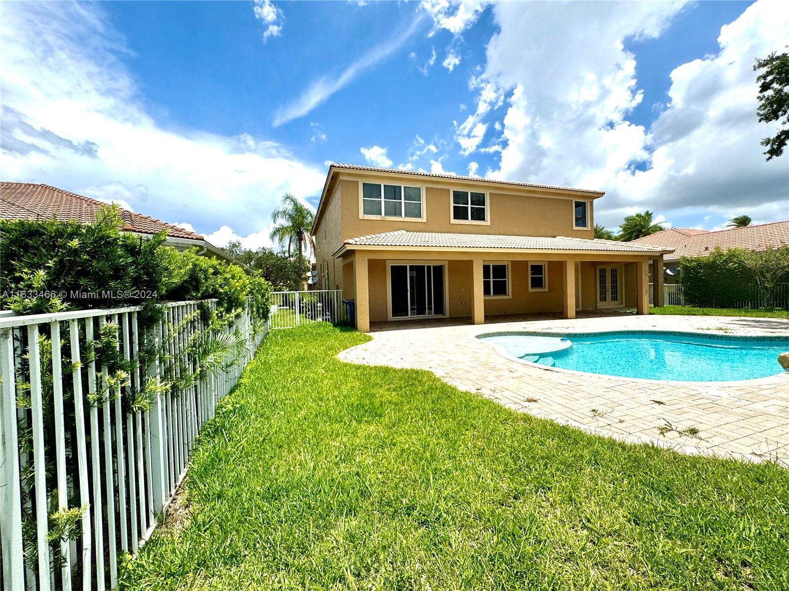 Photo 39 of 40 of 19506 N Coquina Way house