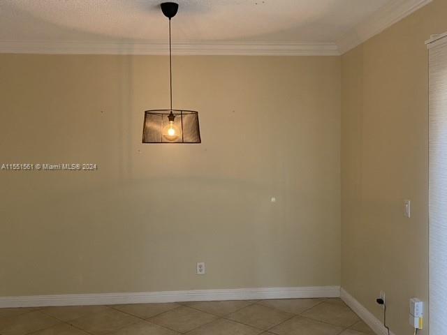 Photo 5 of 24 of 16025 Emerald Cove Rd townhome