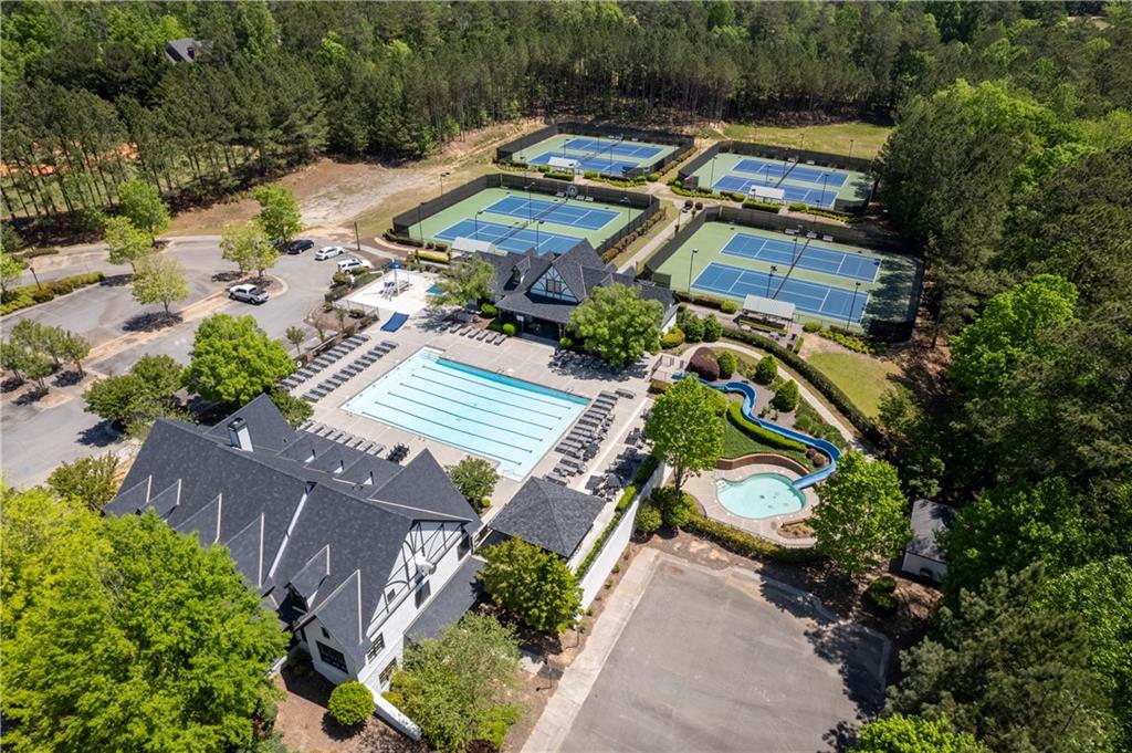 Photo 68 of 77 of 4227 TATTNALL Run house