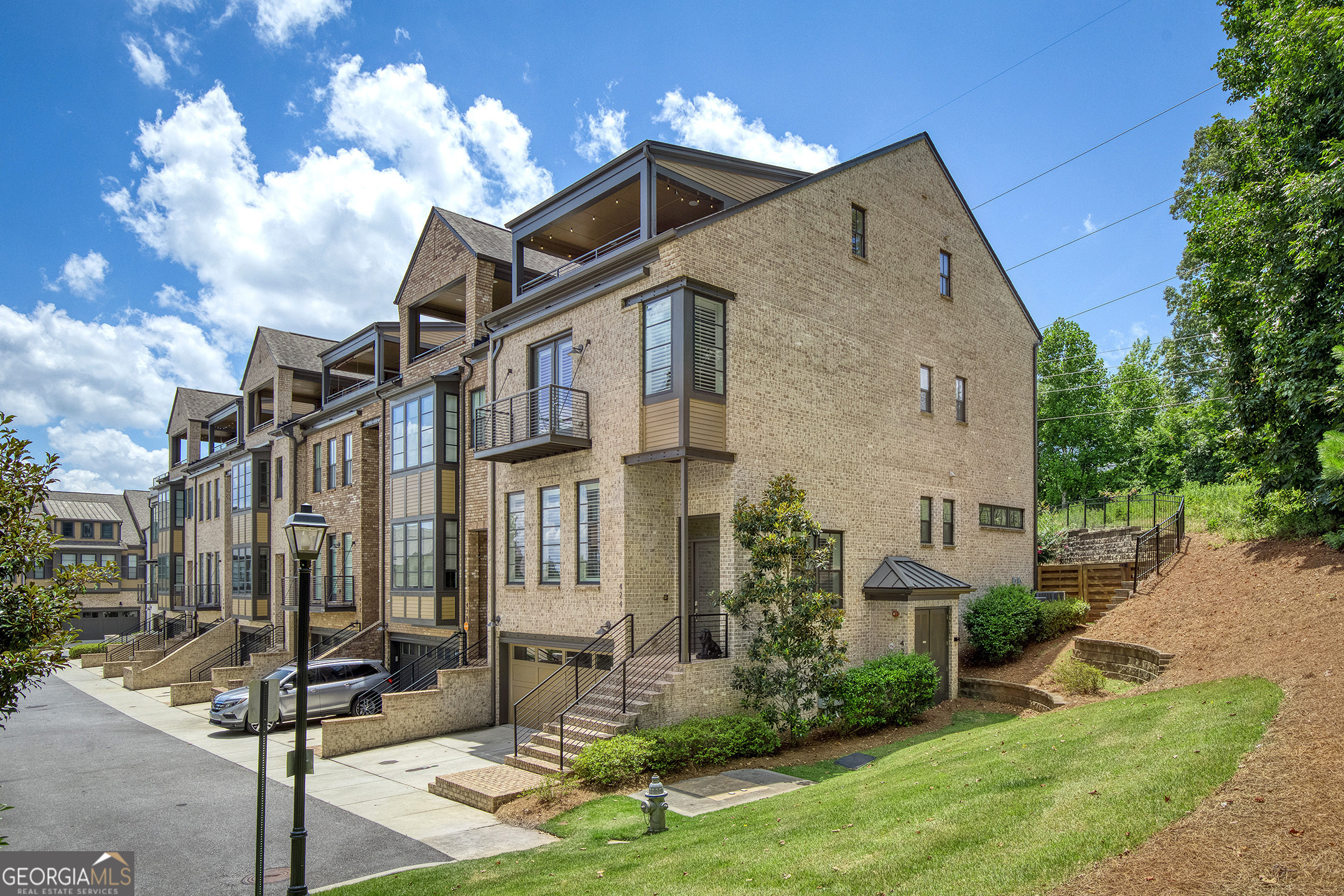 Photo 3 of 48 of 424 Altissimo DR townhome