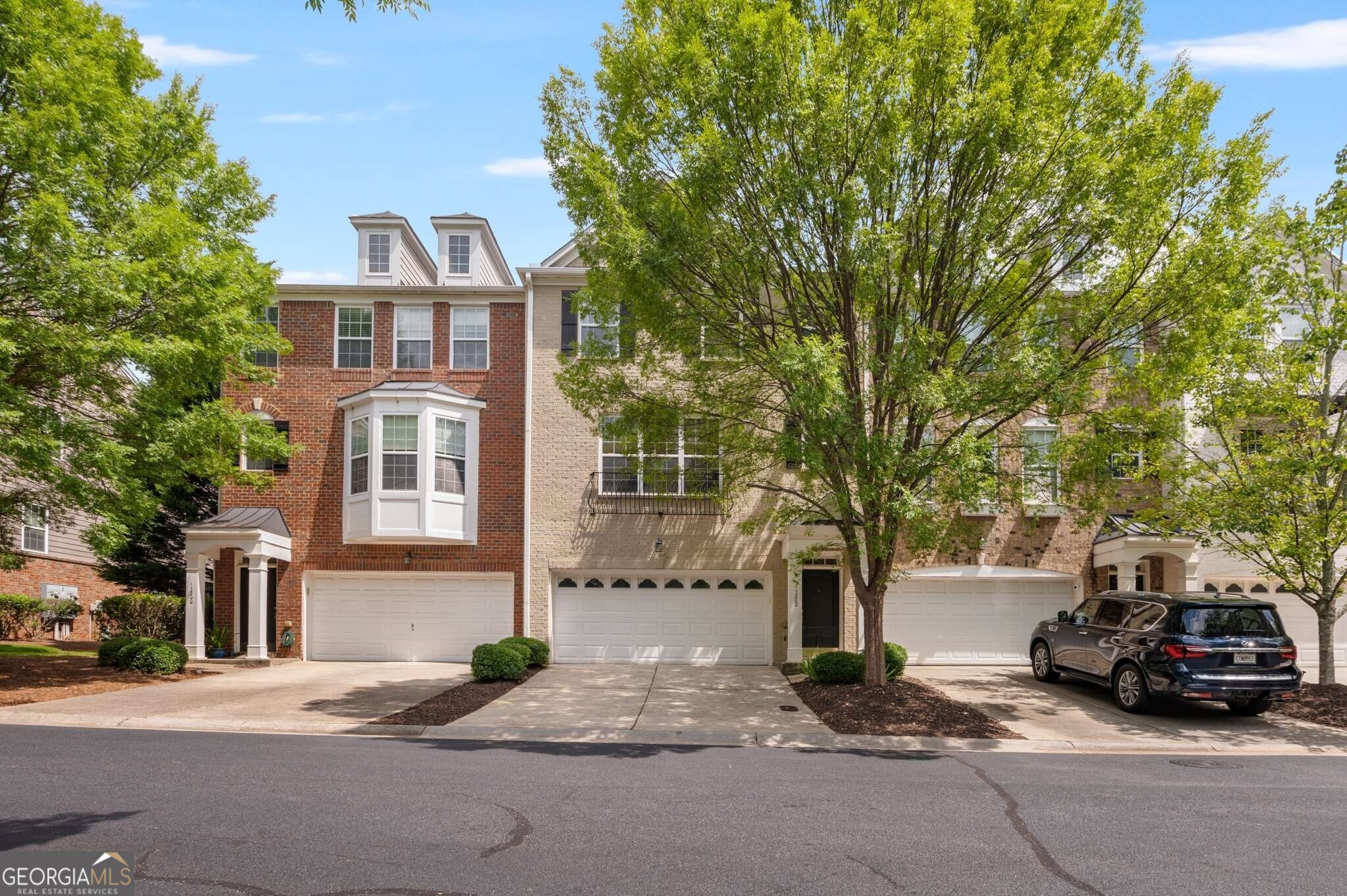 Photo 2 of 46 of 11302 Musette CIR townhome