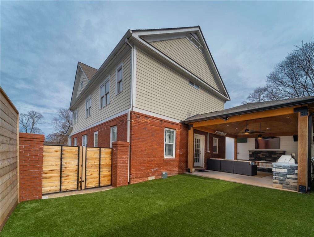 Photo 43 of 51 of 781 Greenwood Avenue NE house