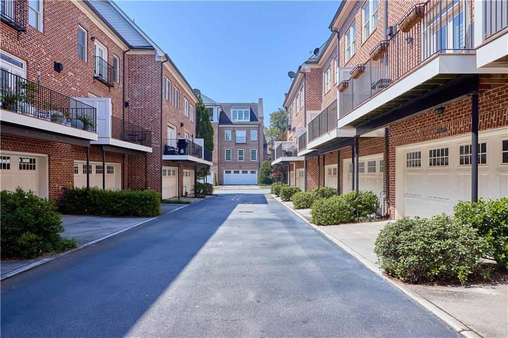 Photo 43 of 48 of 845 Lullwater Park Lane townhome