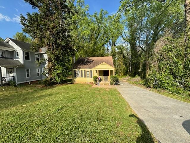 Photo 1 of 6 of 15 Harlan Road SW house